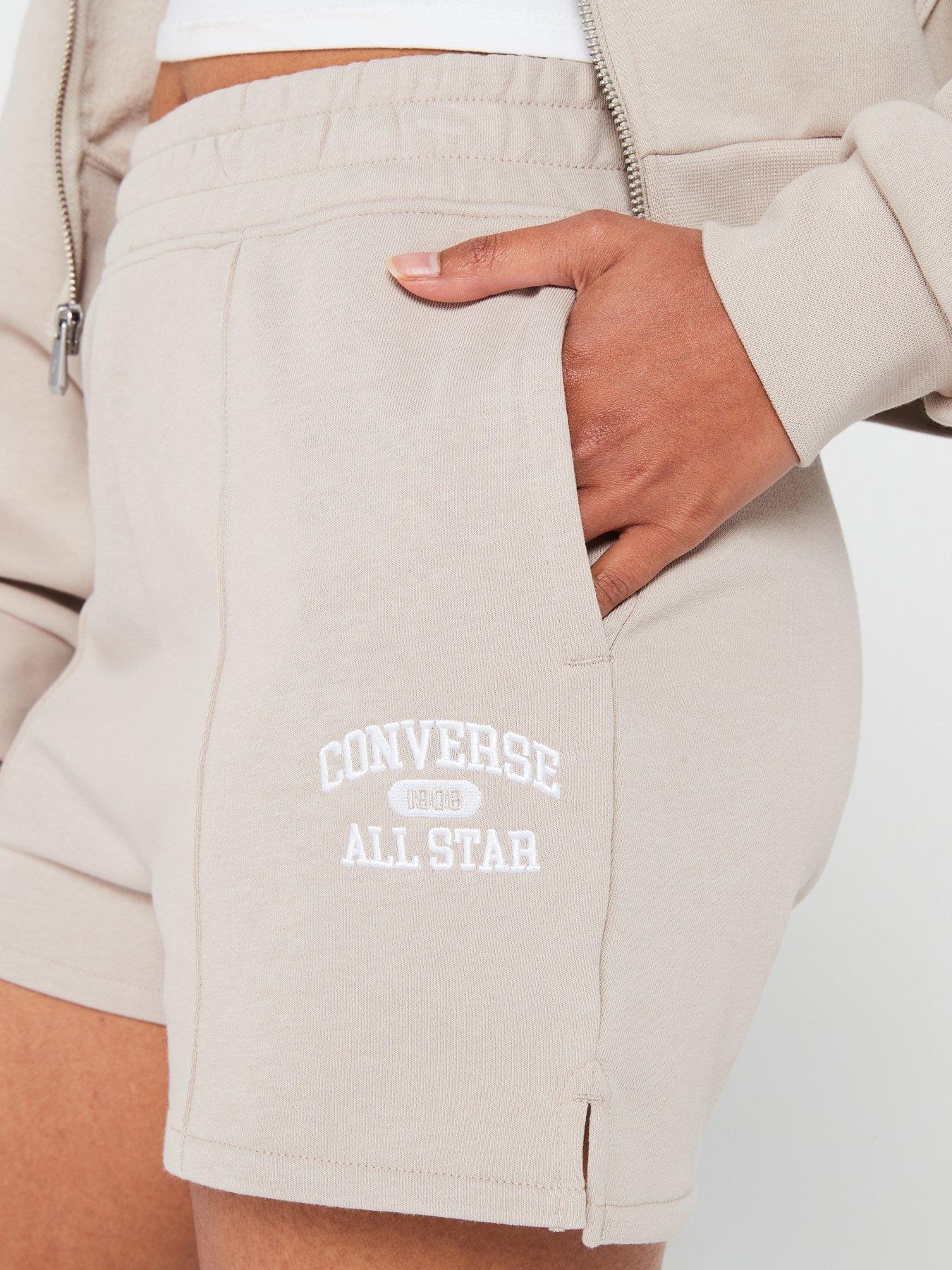 converse-womens-retro-chuck-sporty-short-beigeoutfit