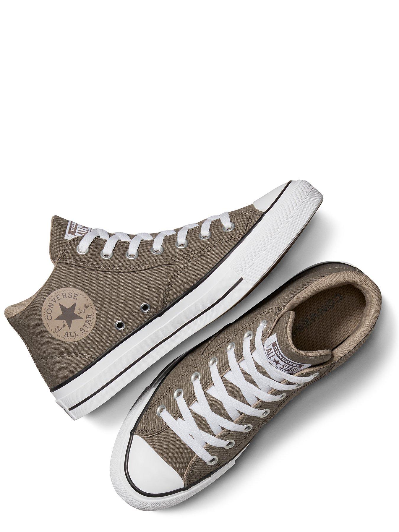 converse-mens-malden-street-trainers-taupeoutfit