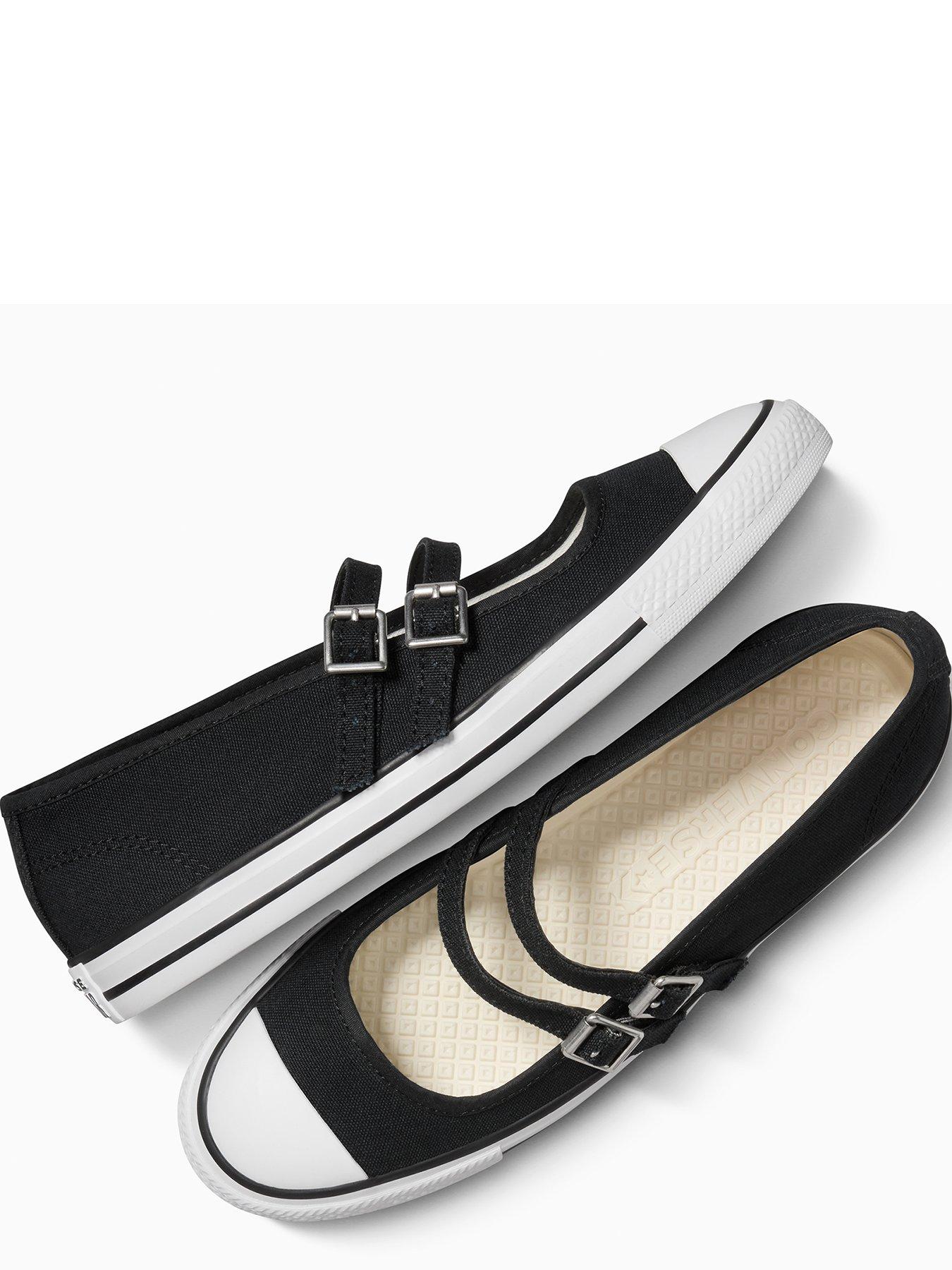 converse-womens-dainty-mary-jane-blackwhiteoutfit