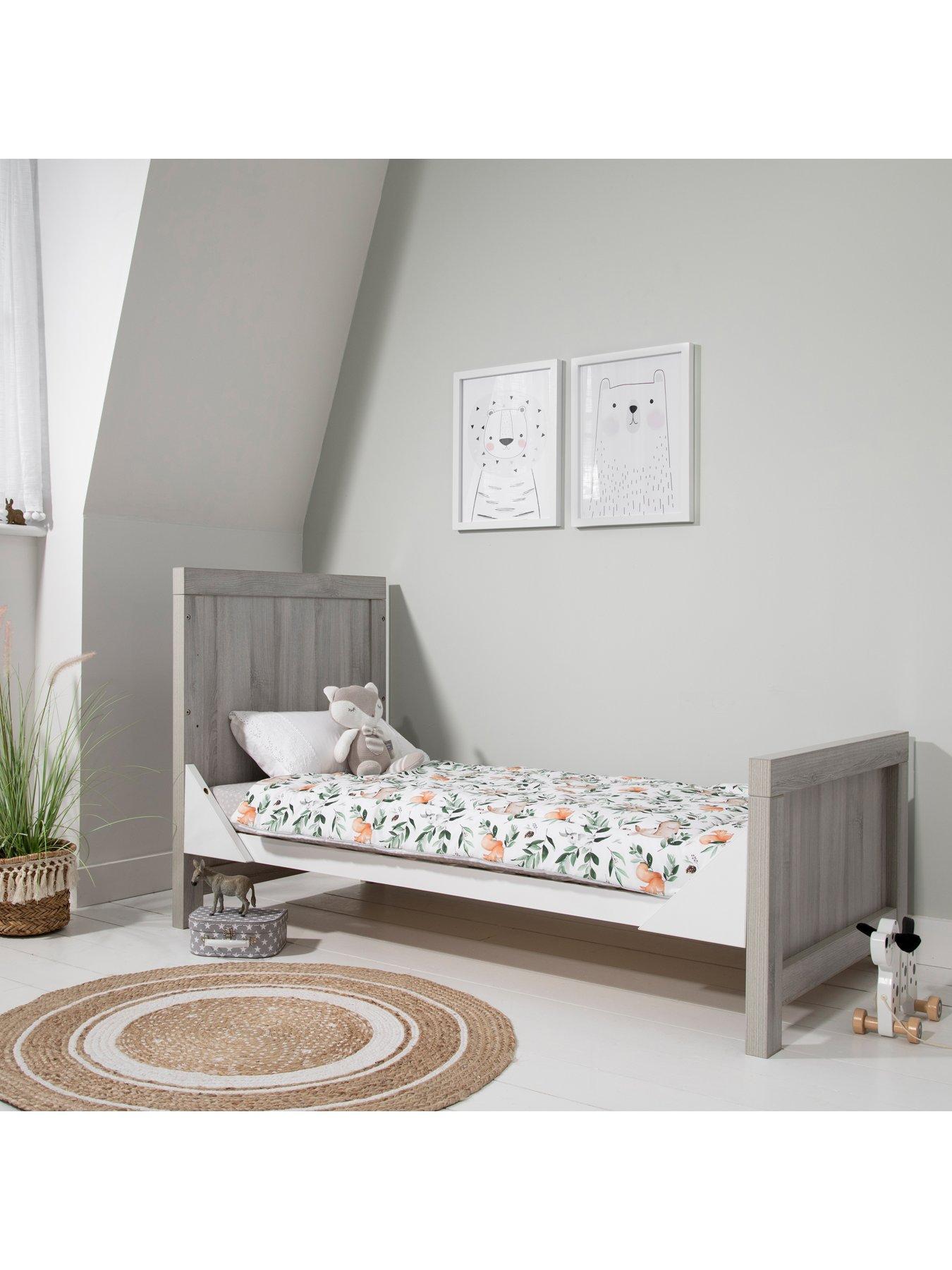 tutti-bambini-modena-4-piece-furniture-set-cot-bed-sprung-mattress-chest-changer-wardrobe-grey-ashwhitedetail