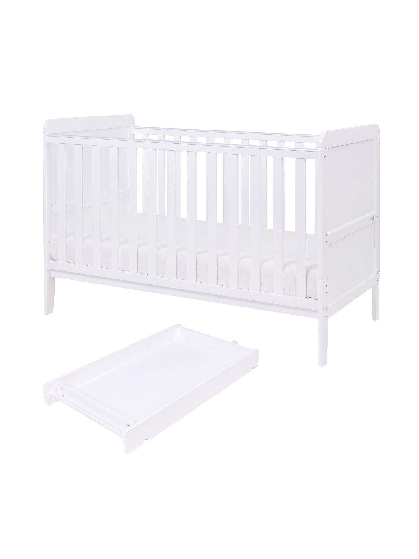 tutti-bambini-rio-cot-bed-with-cot-top-changer-mattress-whitedetail