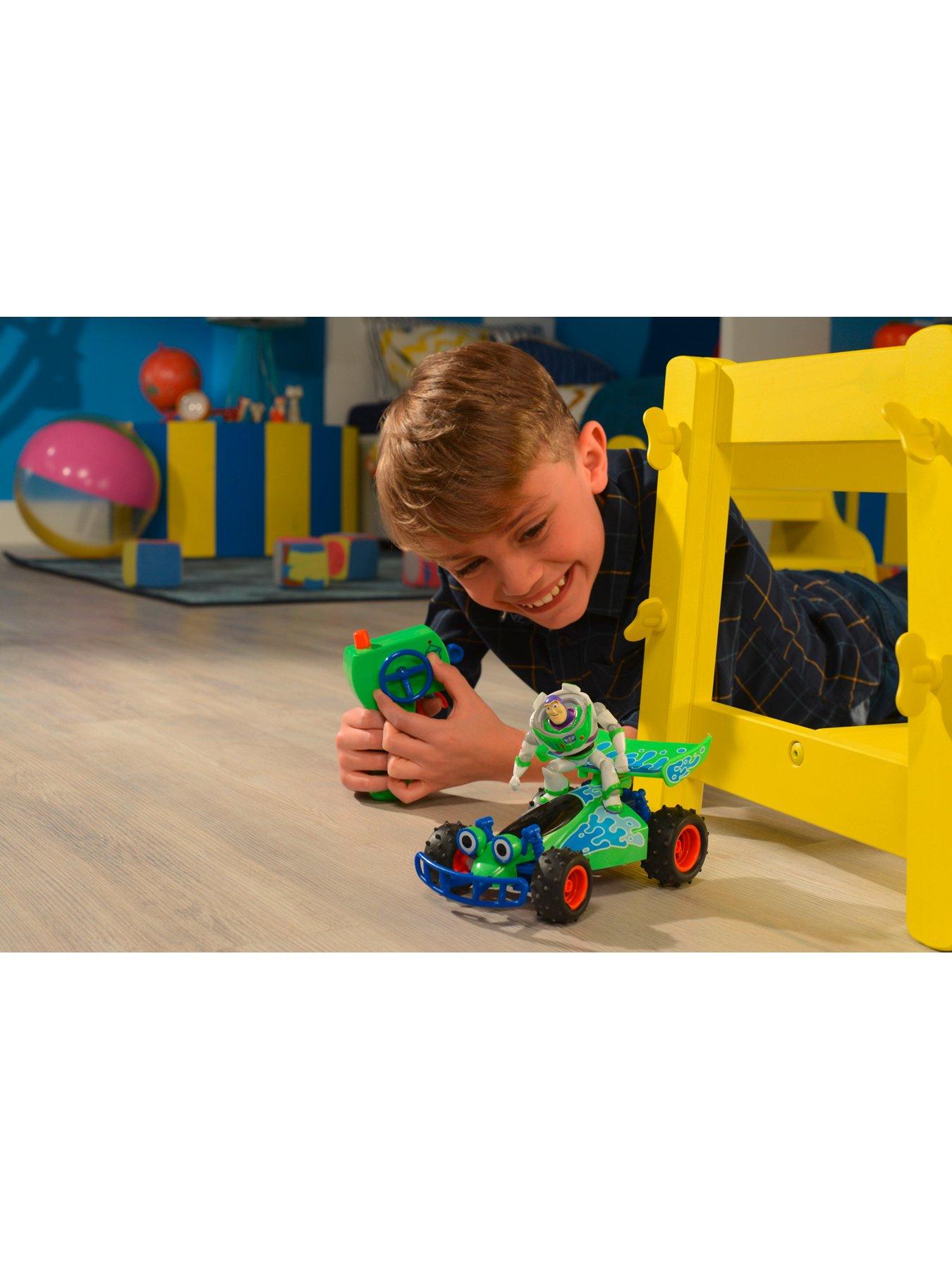 Image 5 of 7 of Toy Story Buzz Lightyear 1:24 RC Buggy