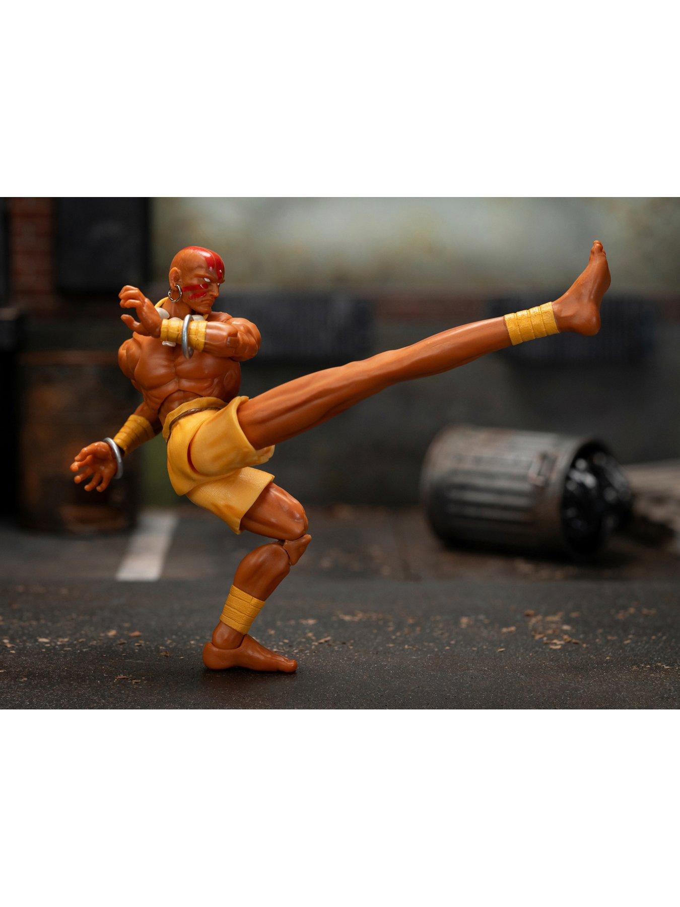 street-fighter-dhalsim-6-inch-deluxe-figureoutfit