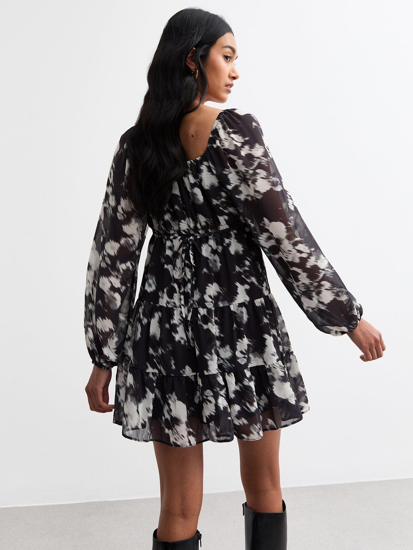 new-look-blur-floral-print-chiffon-smock-mini-dress--nbspblackstillFront