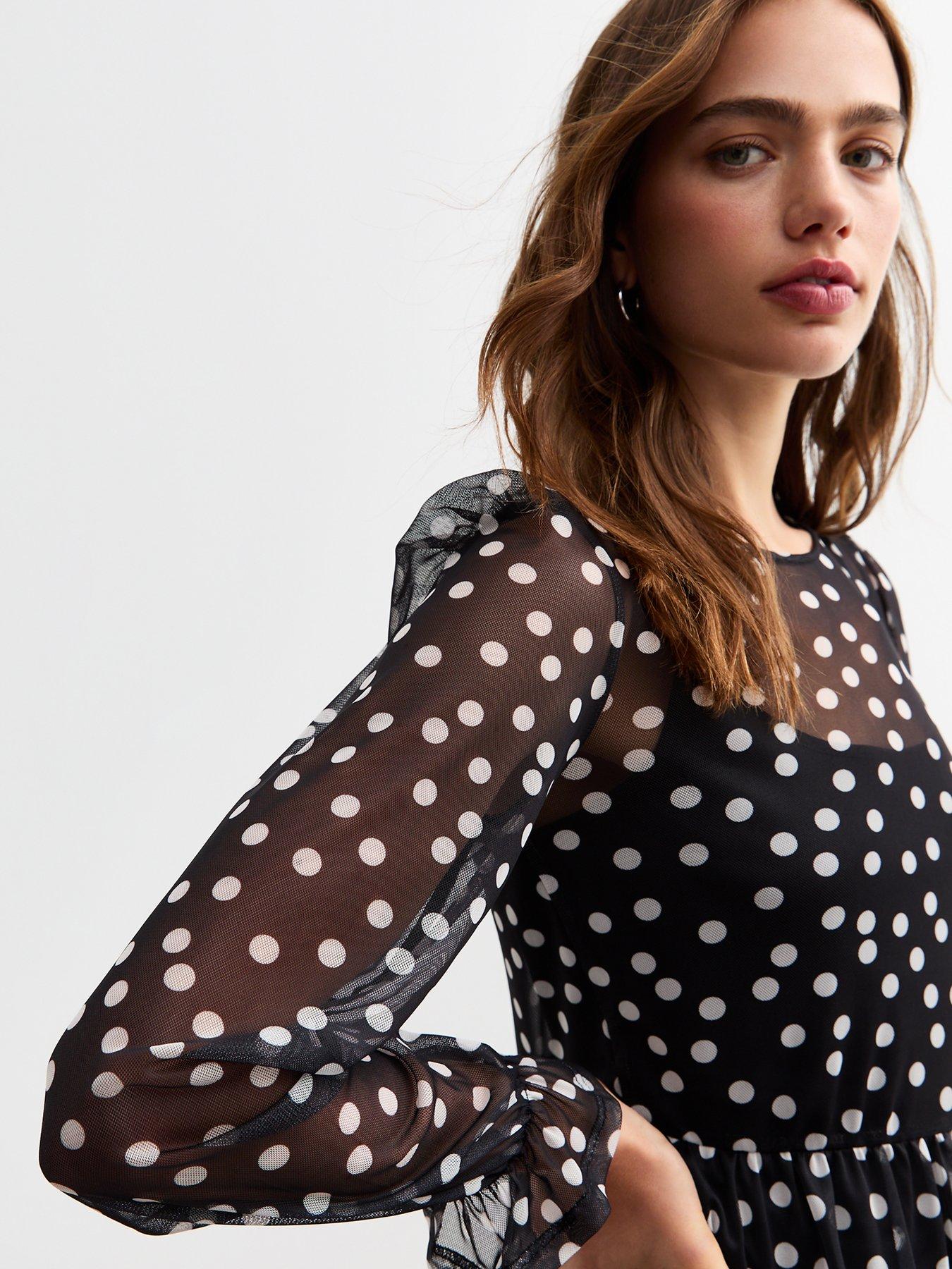 new-look-mesh-polka-dot-smock-mini-dress-blackoutfit