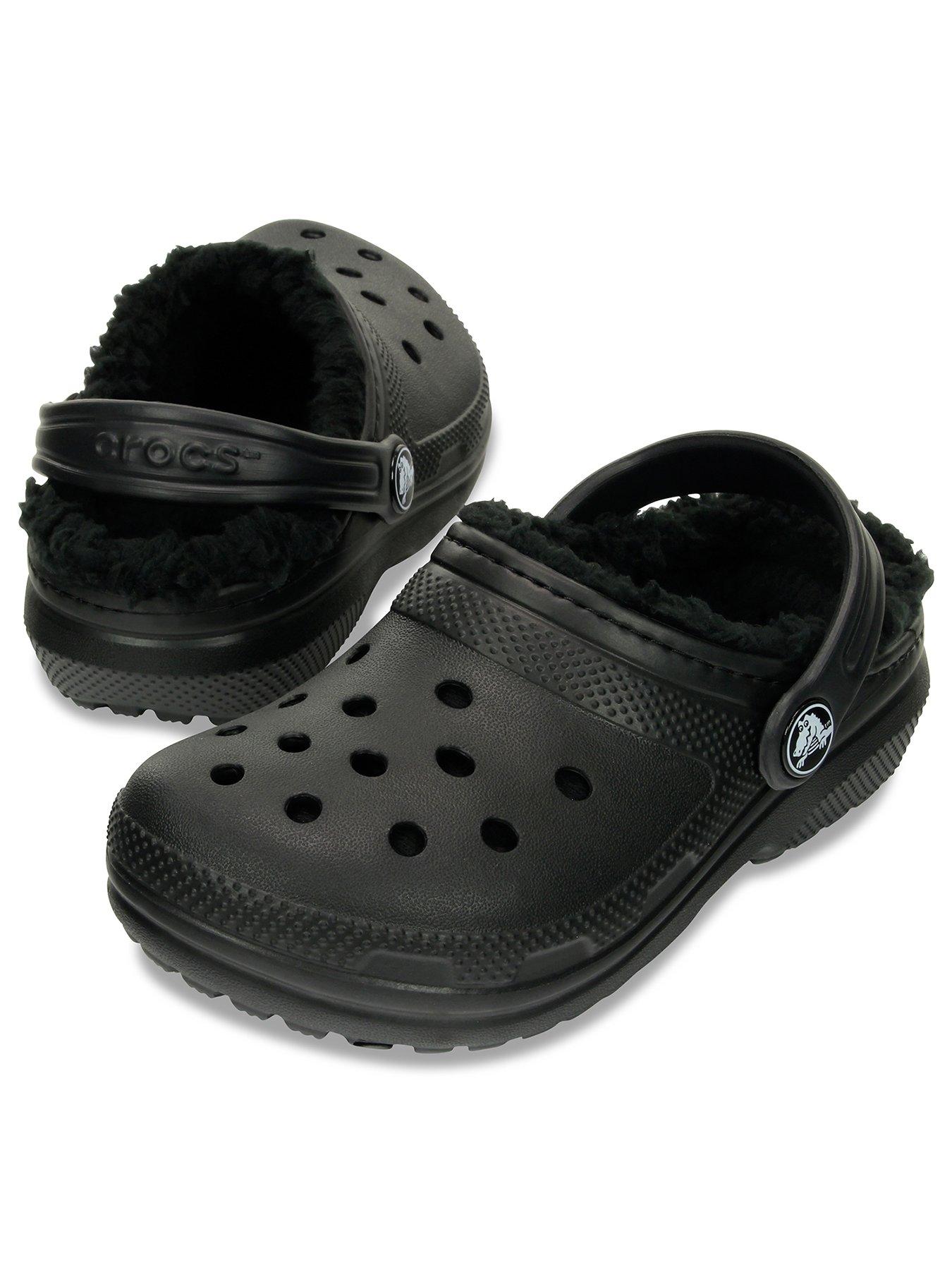 crocs-kids-classic-lined-clog-sandal-blackstillFront