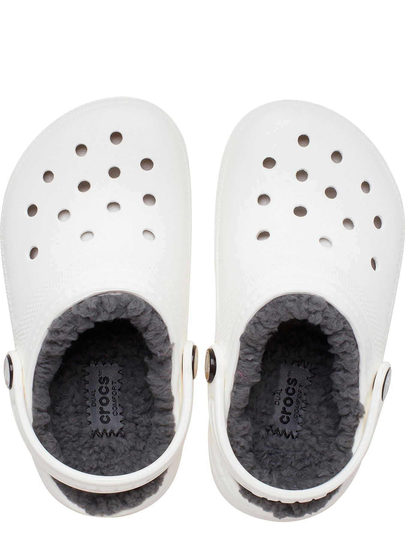 crocs-kids-classic-lined-clog-sandal-whiteoutfit