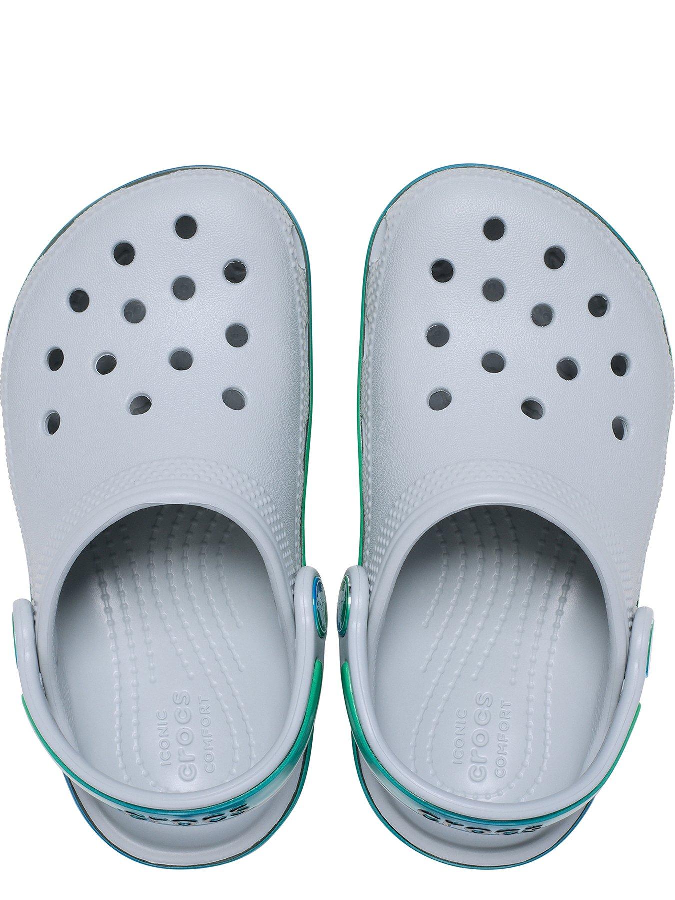 crocs-kids-classic-reflector-clog-multioutfit