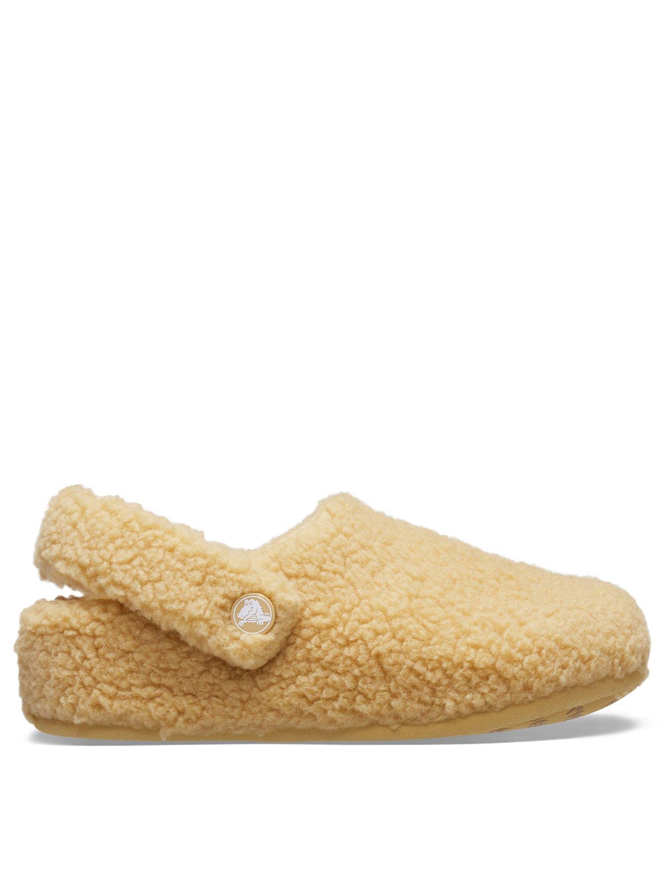 crocs-kids-classic-cozzzy-slipper-beige