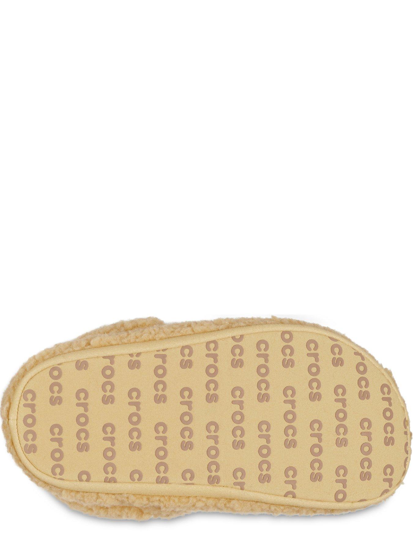 crocs-kids-classic-cozzzy-slipper-beigedetail