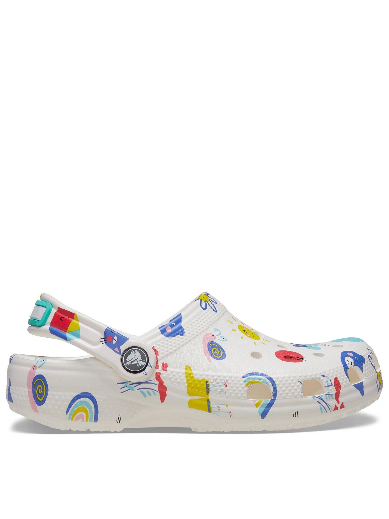 crocs-kids-classic-doddle-print-clog-white