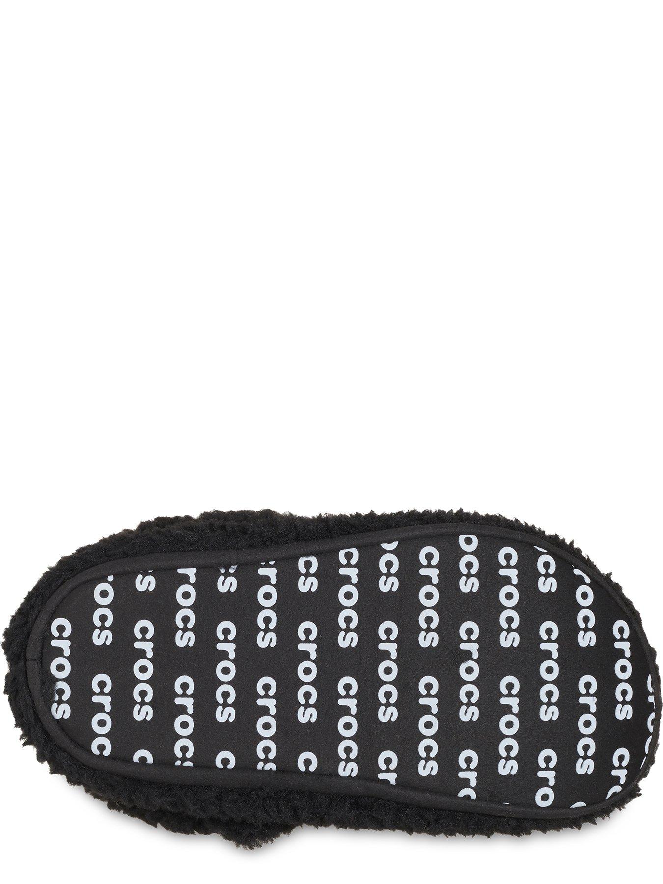 crocs-kids-classic-cozzzy-slipper-blackdetail