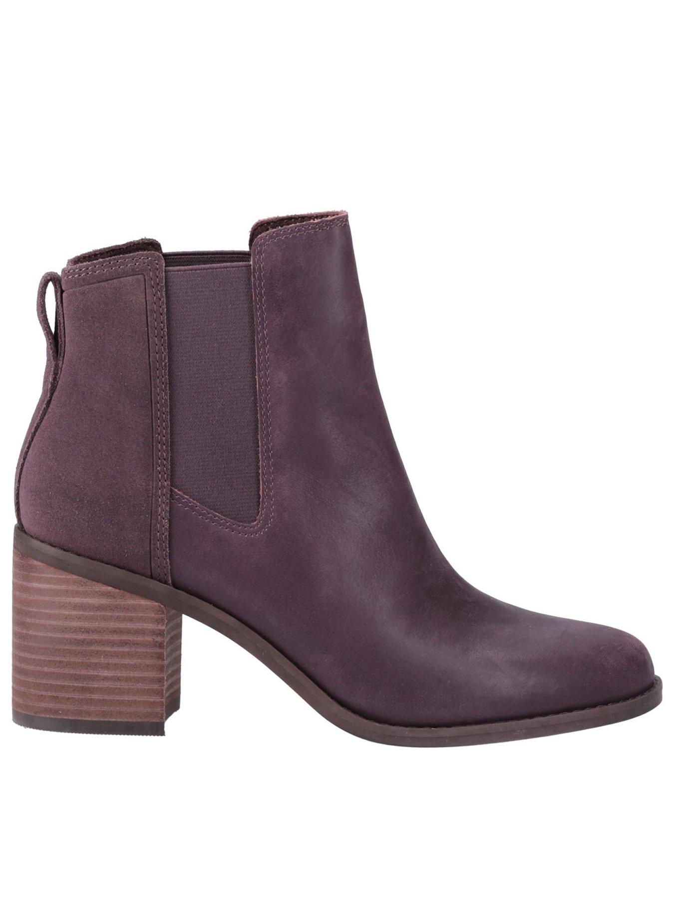 toms-evelyn-chelsea-boot-blackberry