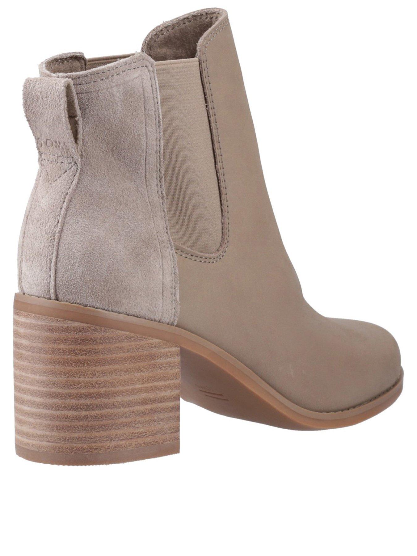 toms-evelyn-chelsea-boot-duneback