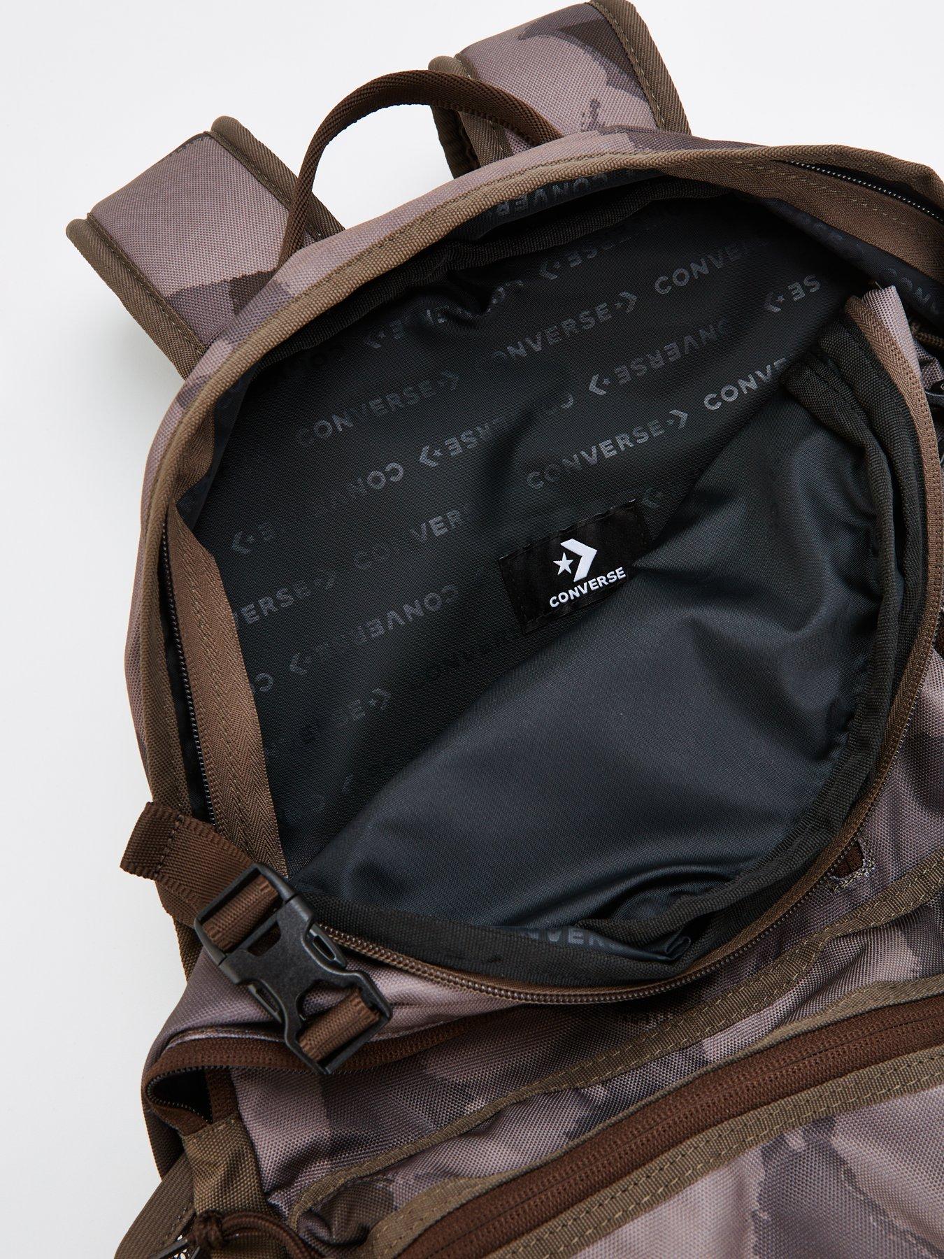 converse-unisex-straight-edge-backpack-camouflagedetail