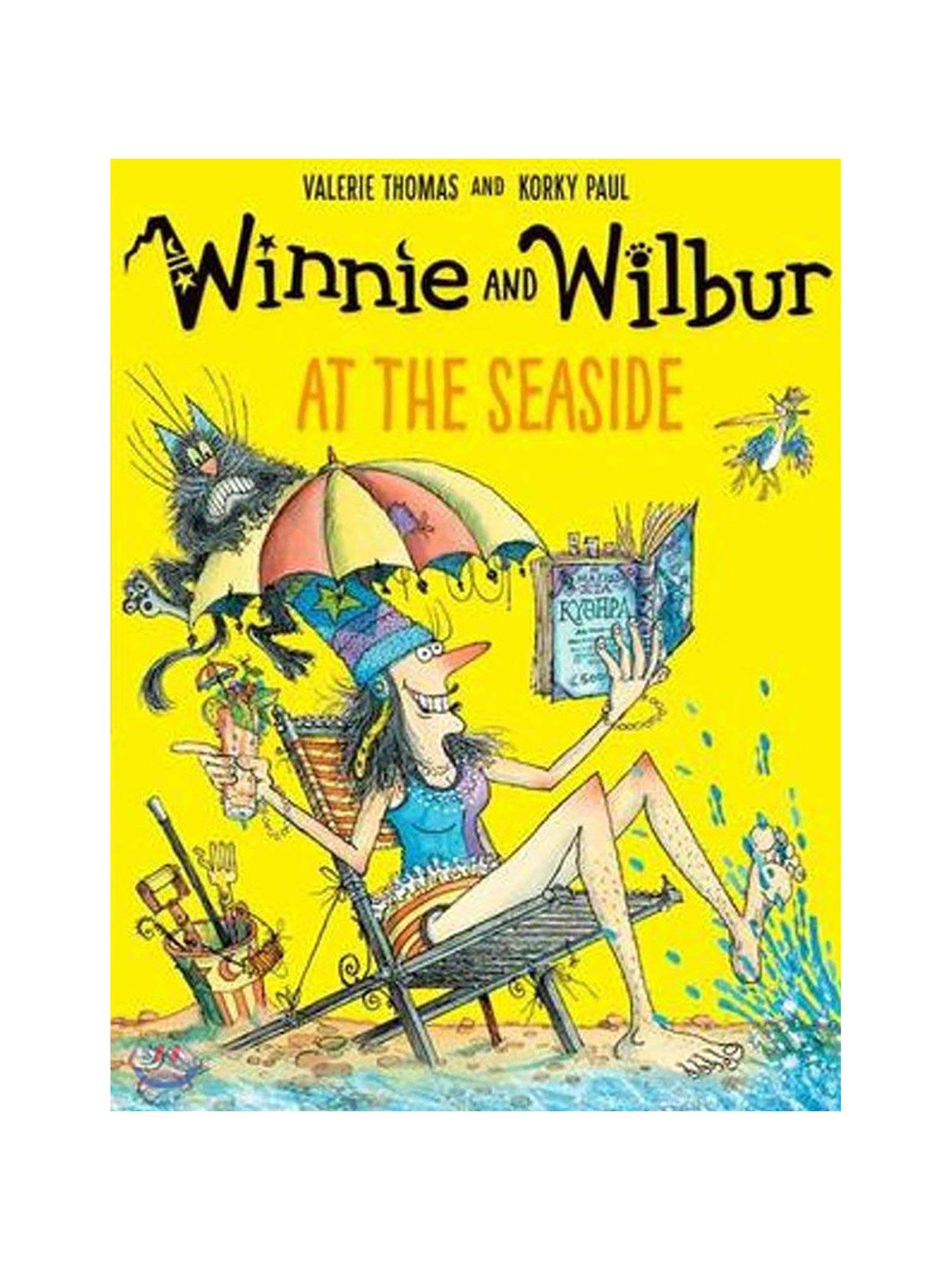 winnie-wilbur-at-the-seaside-happy-birthday-winnie-2-book-setstillFront