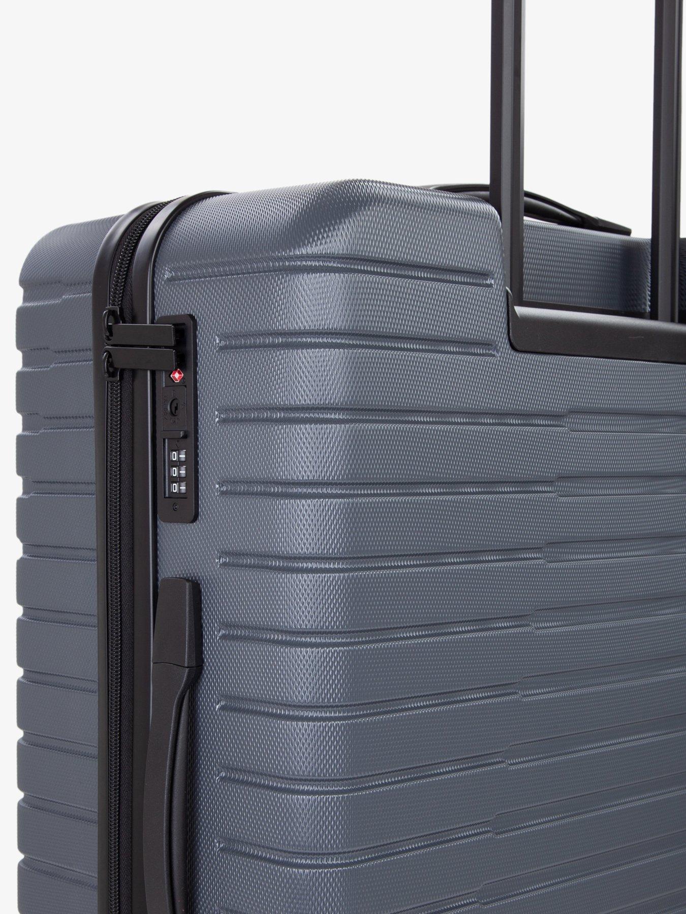 valentino-mercury-medium-size-suitcase--gunmetaloutfit