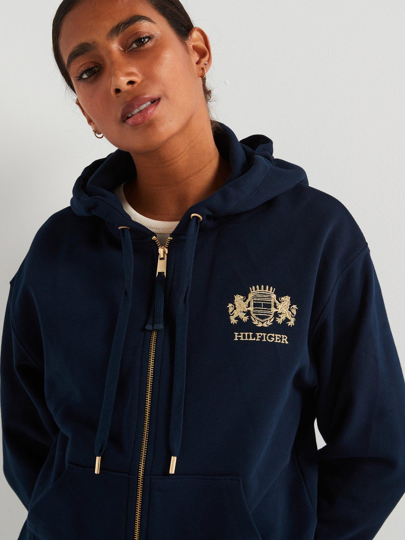 tommy-hilfiger-varsity-crest-logo-zip-through-hoodie-navyoutfit