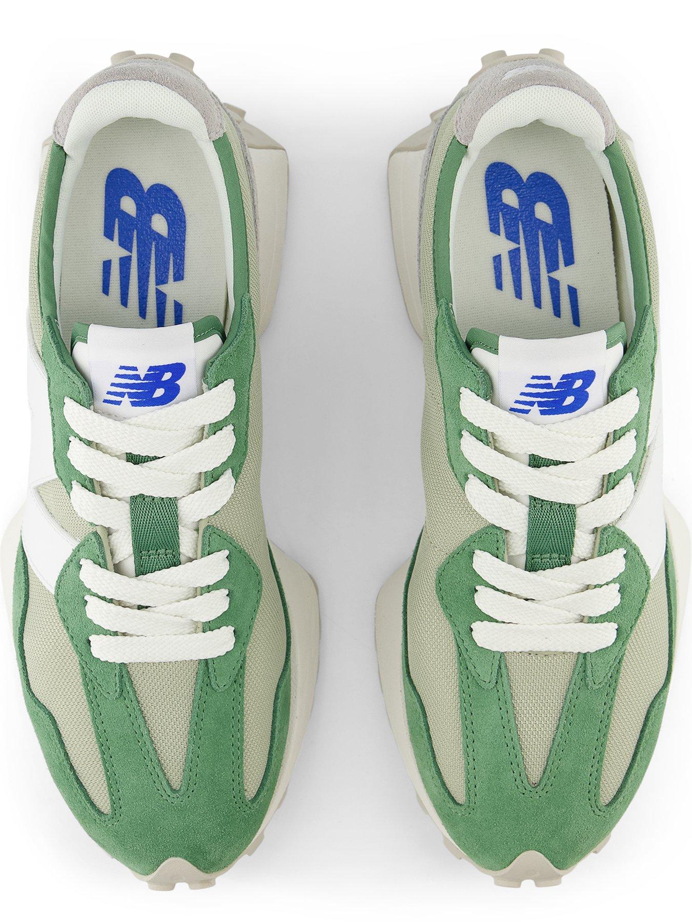 new-balance-mens-327-trainers-light-greenoutfit