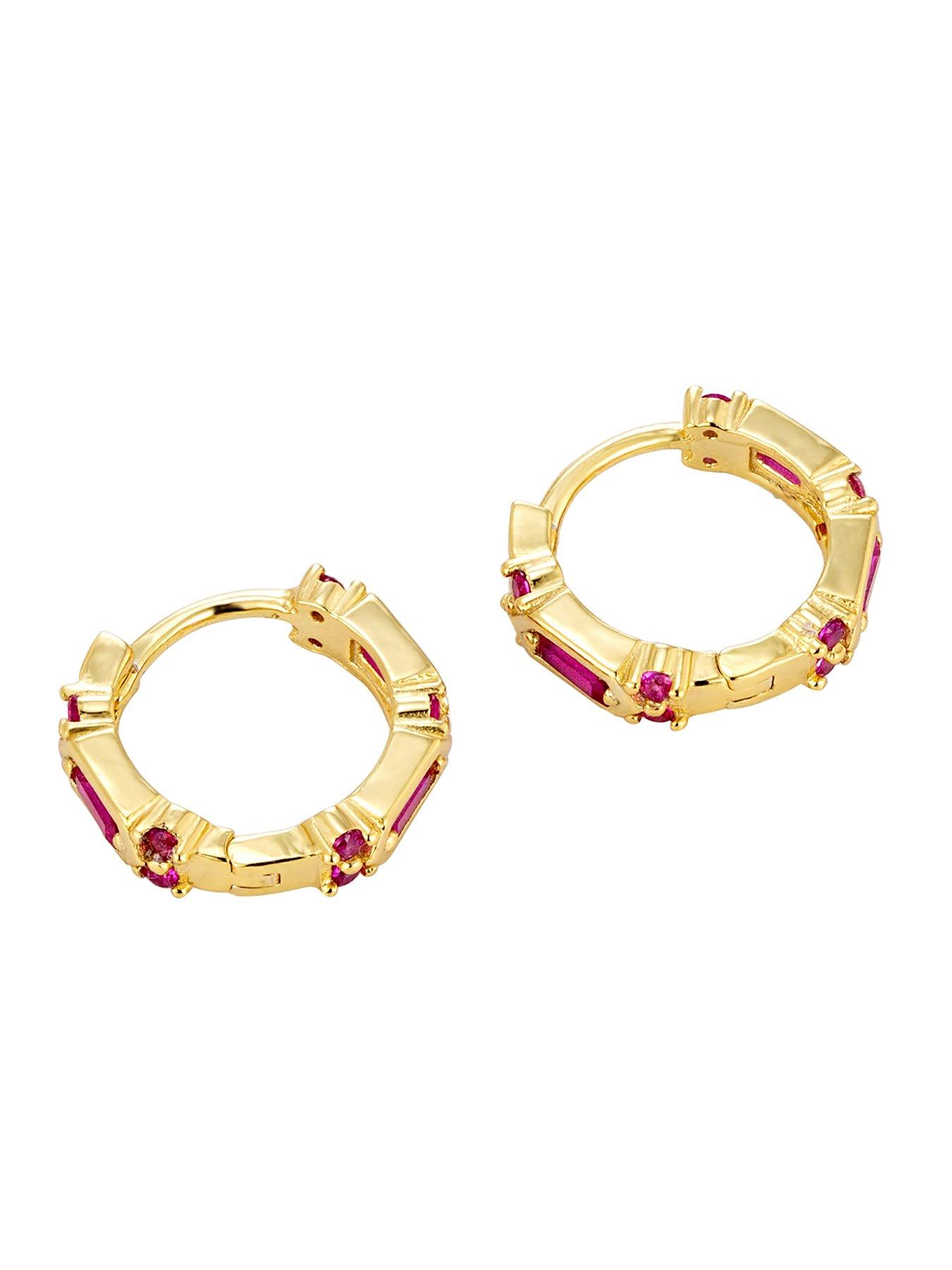 seol-gold-ruby-bezel-cz-huggie-hoopsoutfit