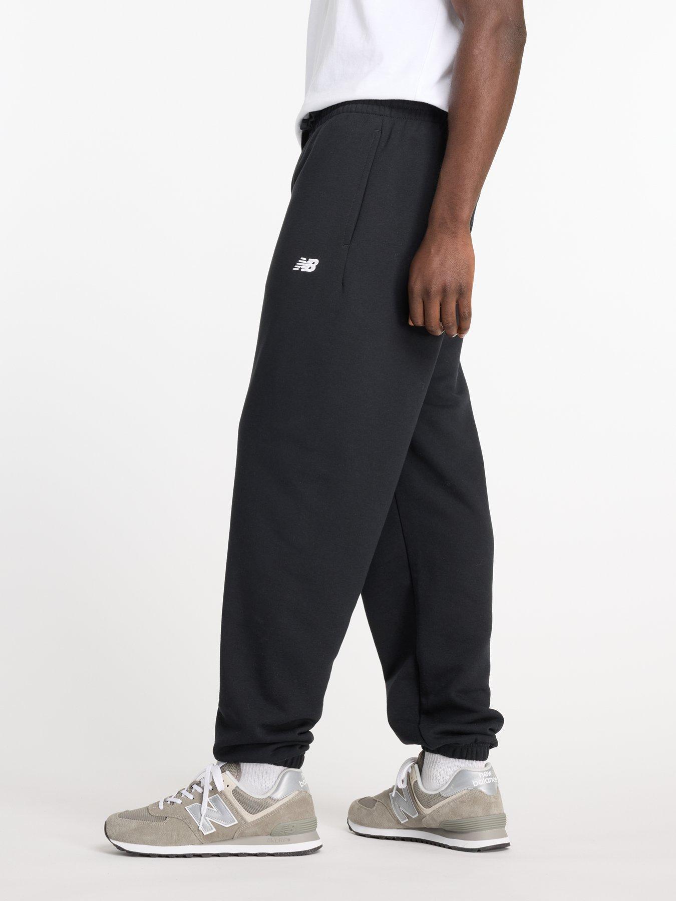 new-balance-mens-sport-essentials-french-terry-jogger-blackback