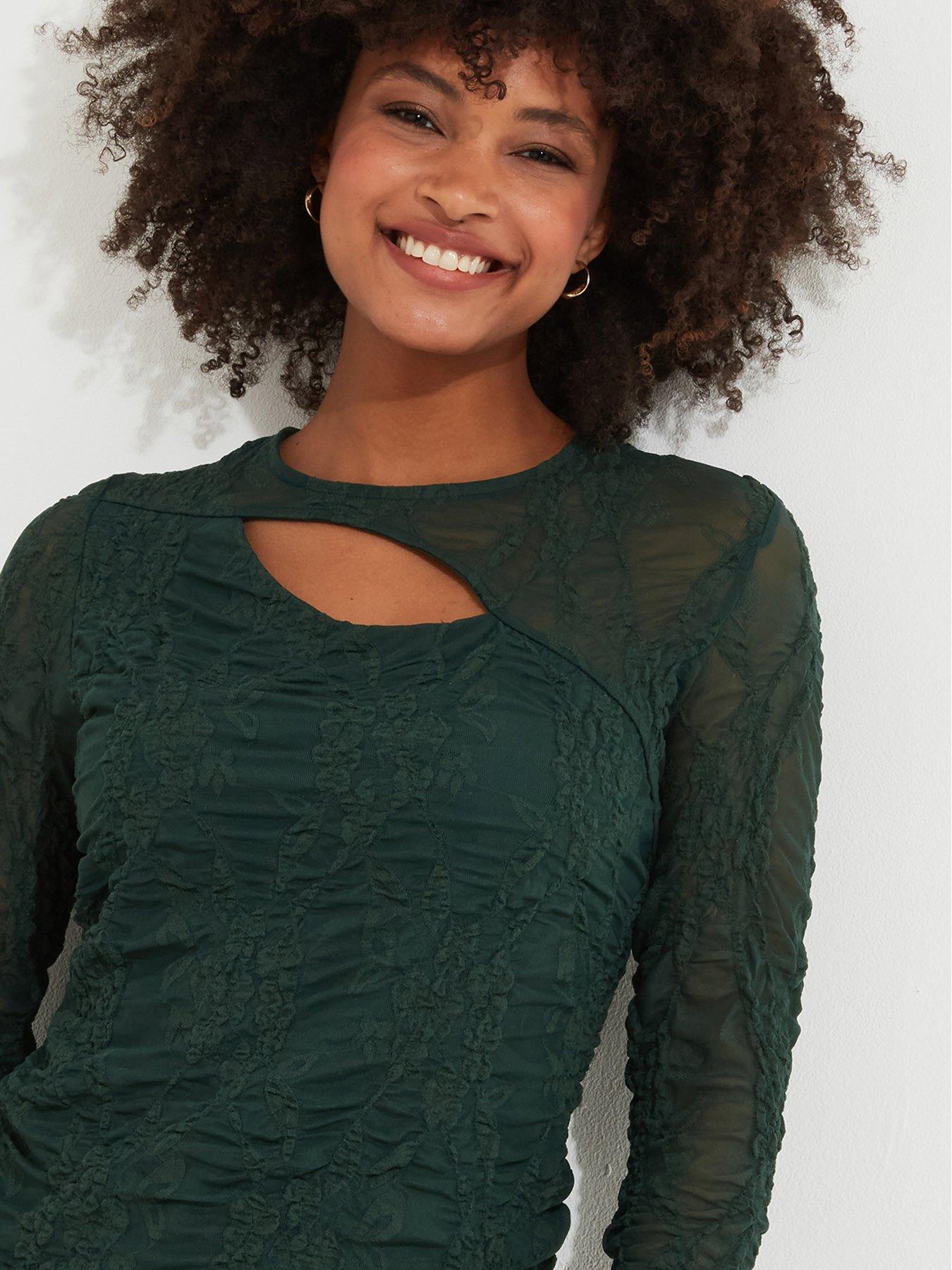 joe-browns-cut-out-detail-top-greendetail