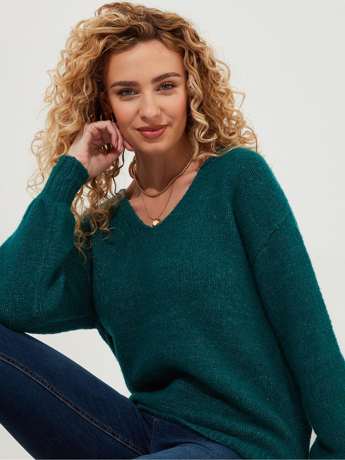 joe-browns-v-neck-knitted-jumper-greenoutfit