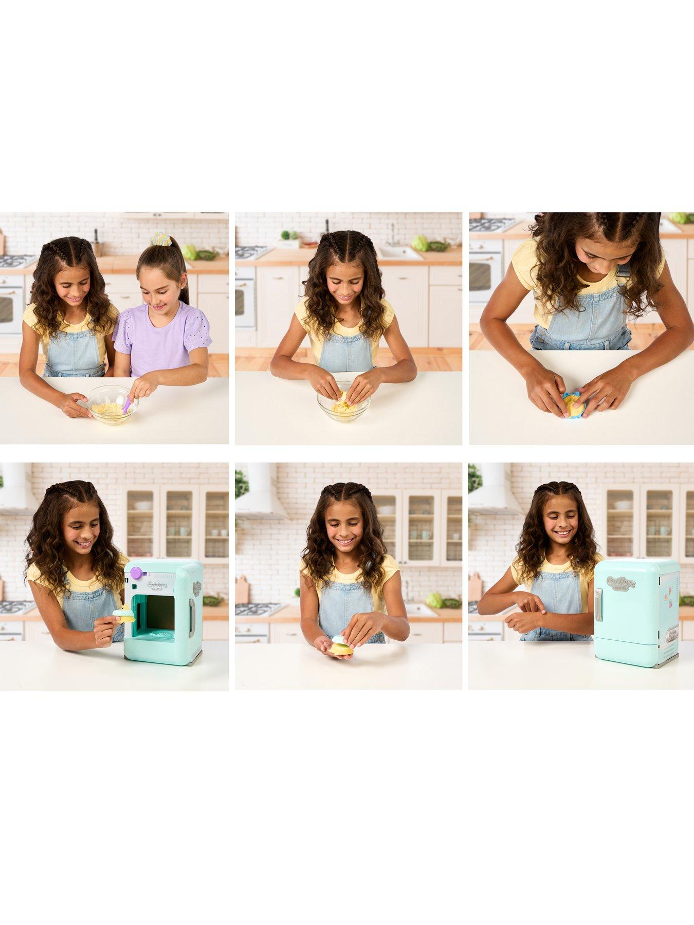 Image 5 of 7 of Cookeez Makery Cookeez Makery Freezy Cakez Playset