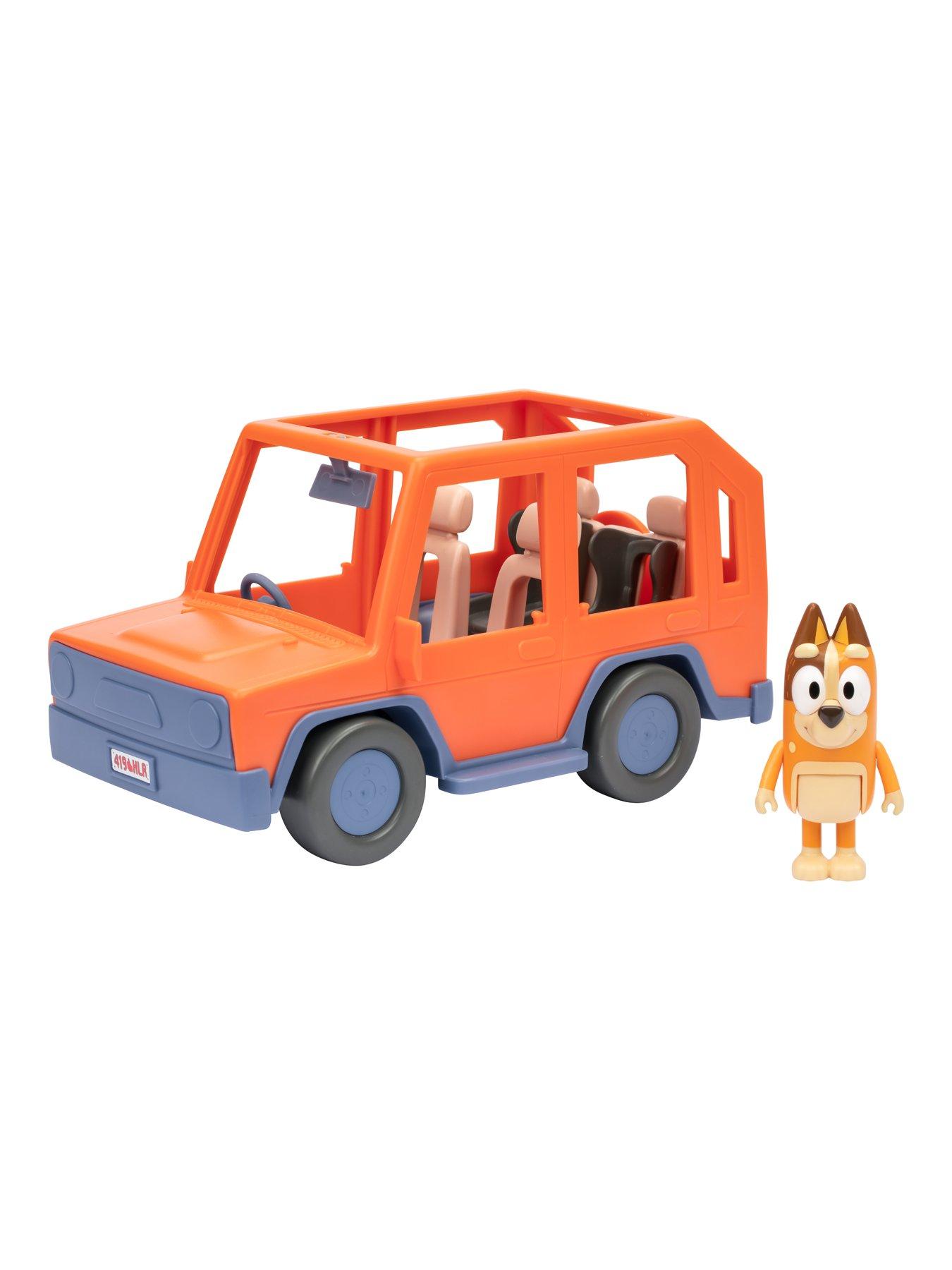 bluey-s11-heeler-family-road-trip-4wd-vehicleback