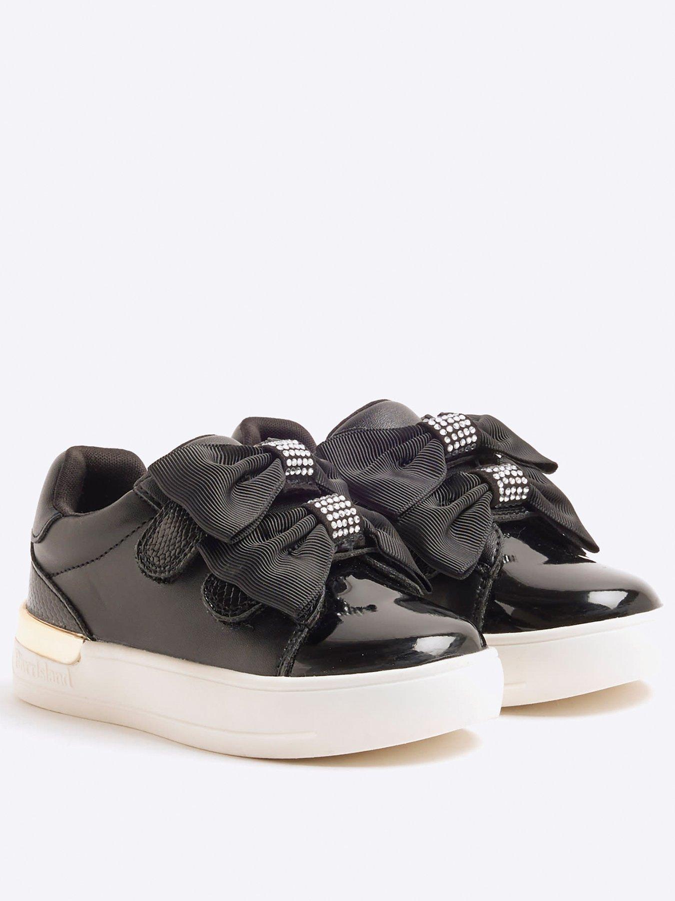 river-island-mini-mini-girl-bow-plimsolls-blackstillFront