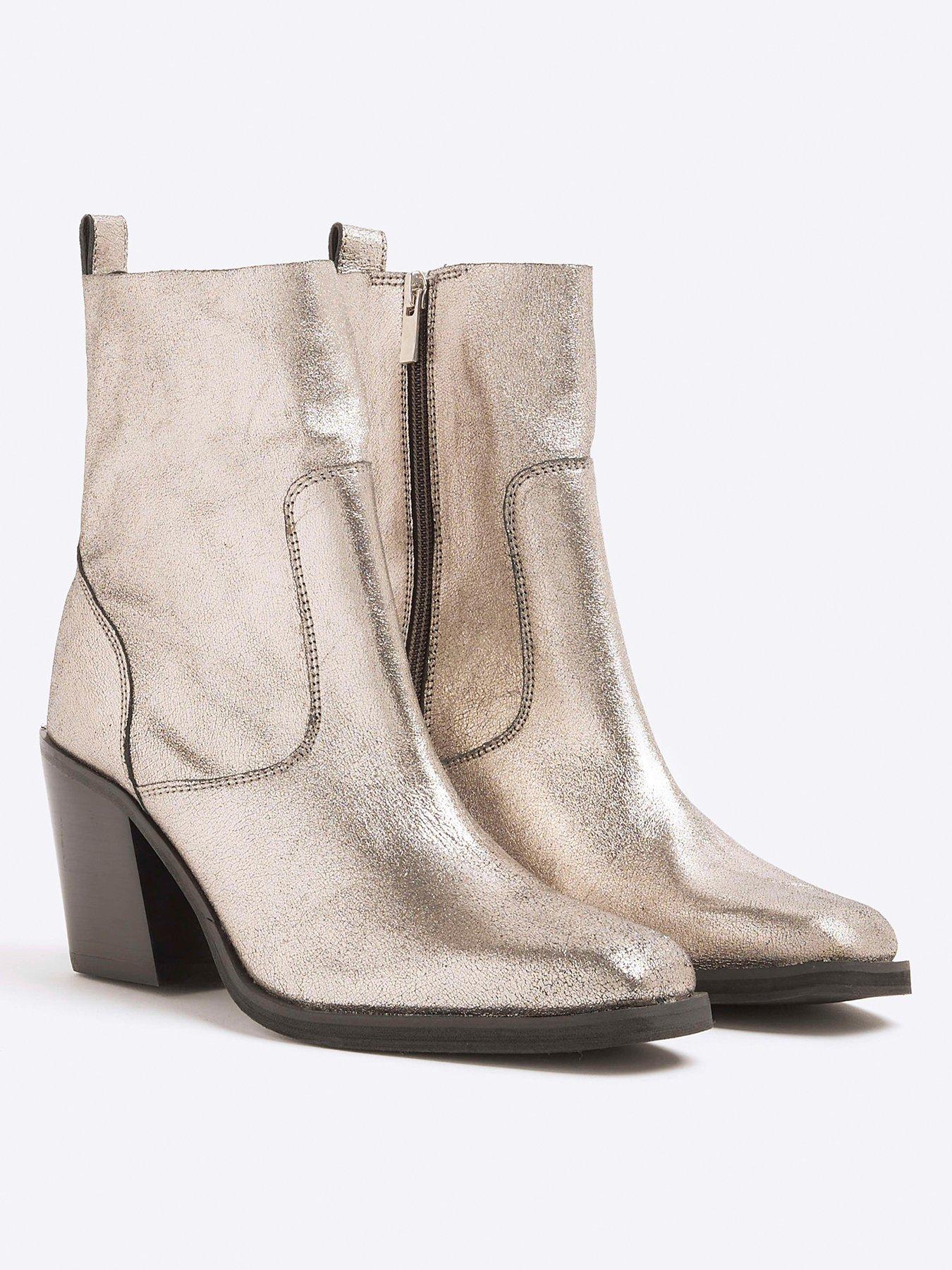 river-island-leather-western-boot-silveroutfit