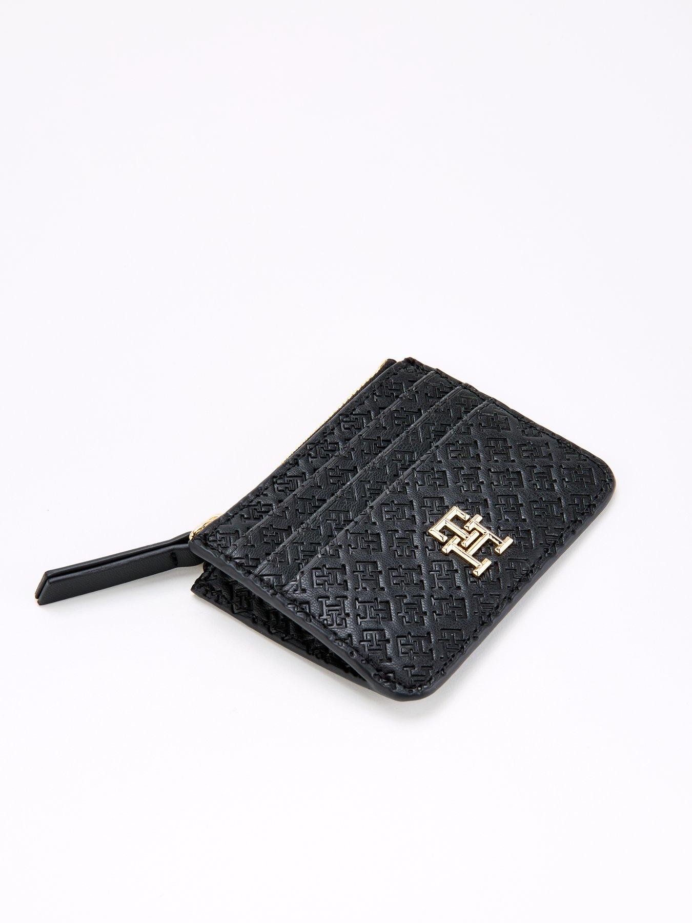 tommy-hilfiger-monogram-card-holder-blackoutfit