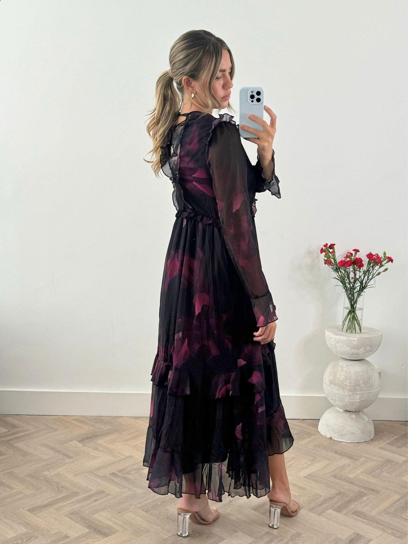 style-cheat-floral-print-tiered-skirt-midi-dress-blackoutfit