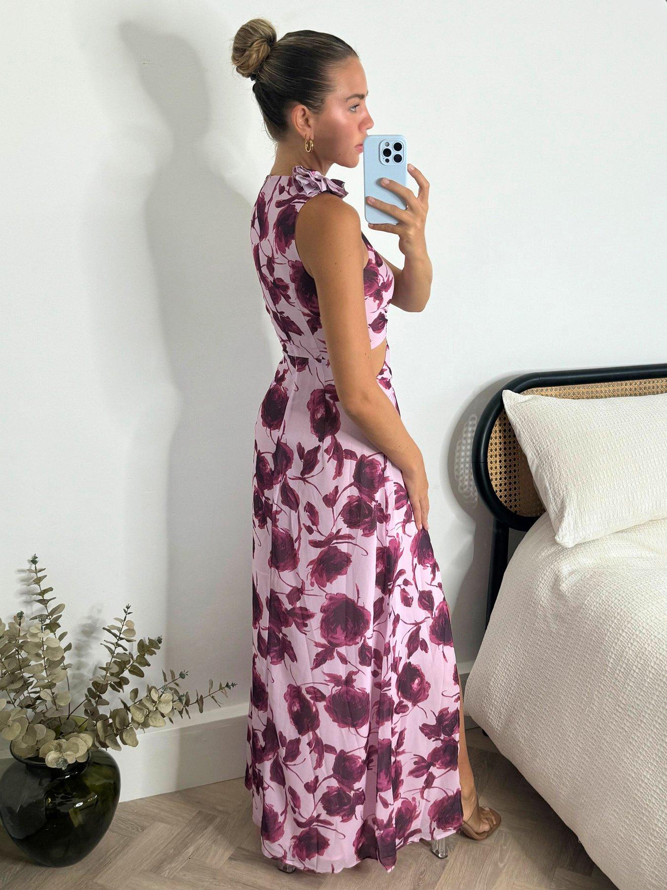 style-cheat-cut-out-ruffle-shoulder-maxi-dress-mulberrystillFront