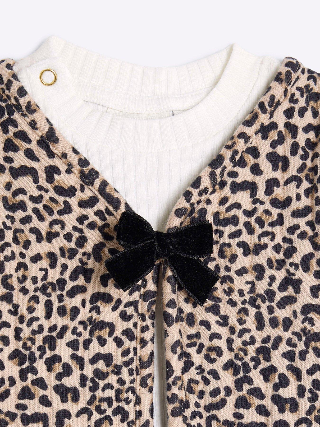 river-island-baby-baby-girl-leopard-3-piece-gilet-set-browndetail