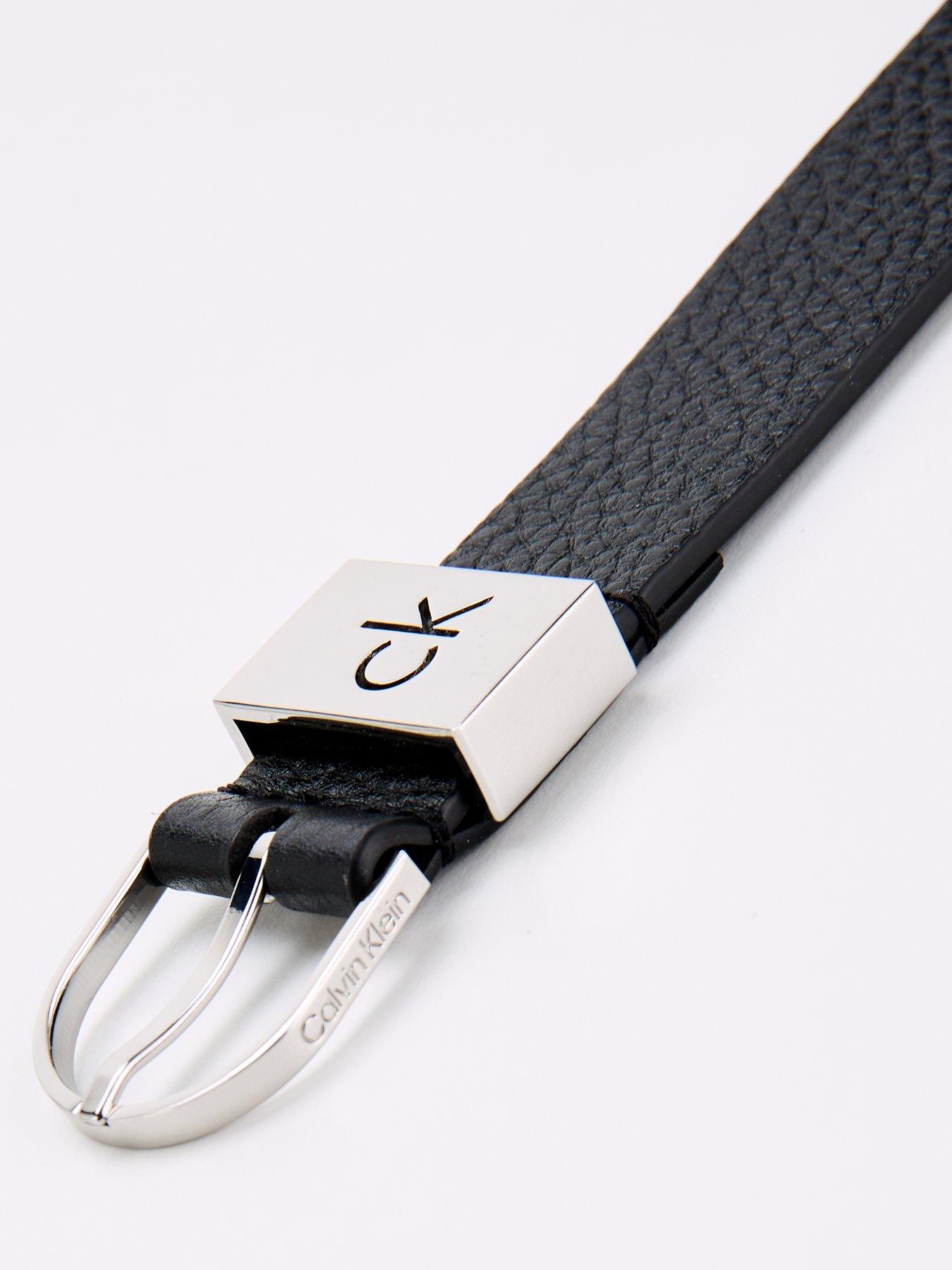 calvin-klein-logo-lopp-round-buckle-belt-blackoutfit