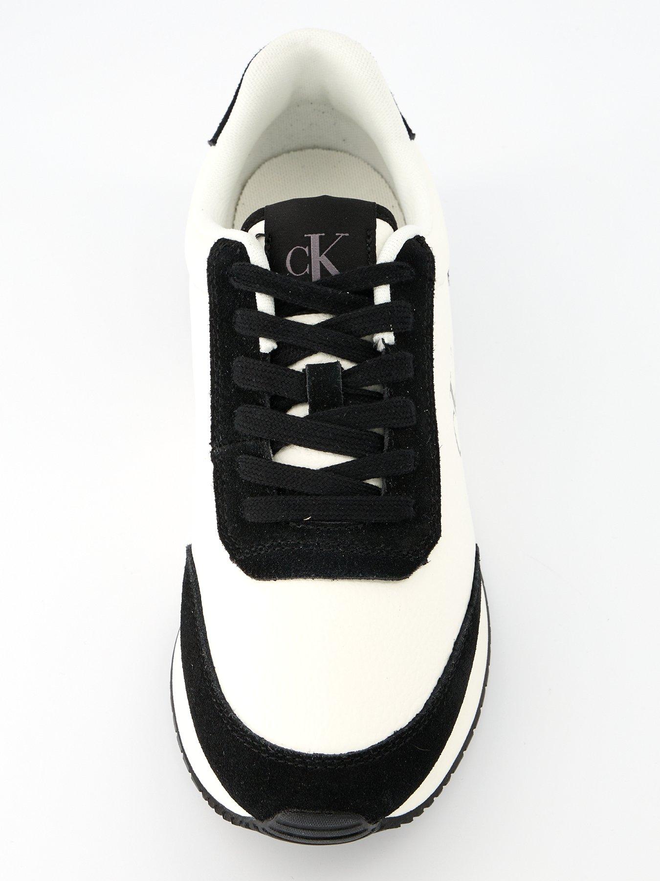 calvin-klein-jeans-lace-up-runner-trainer-blackoutfit