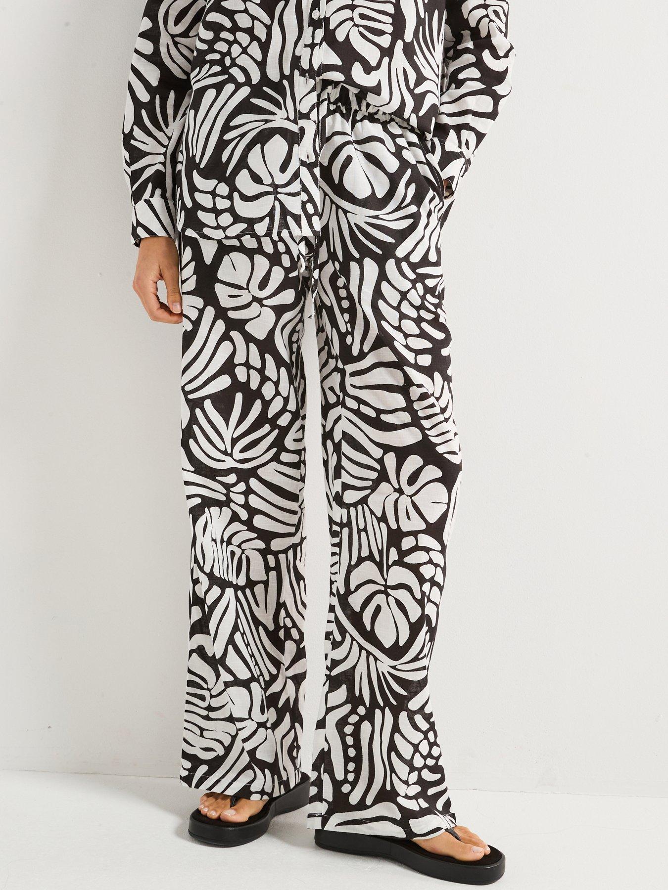 v-by-very-printed-co-ord-beach-trouser