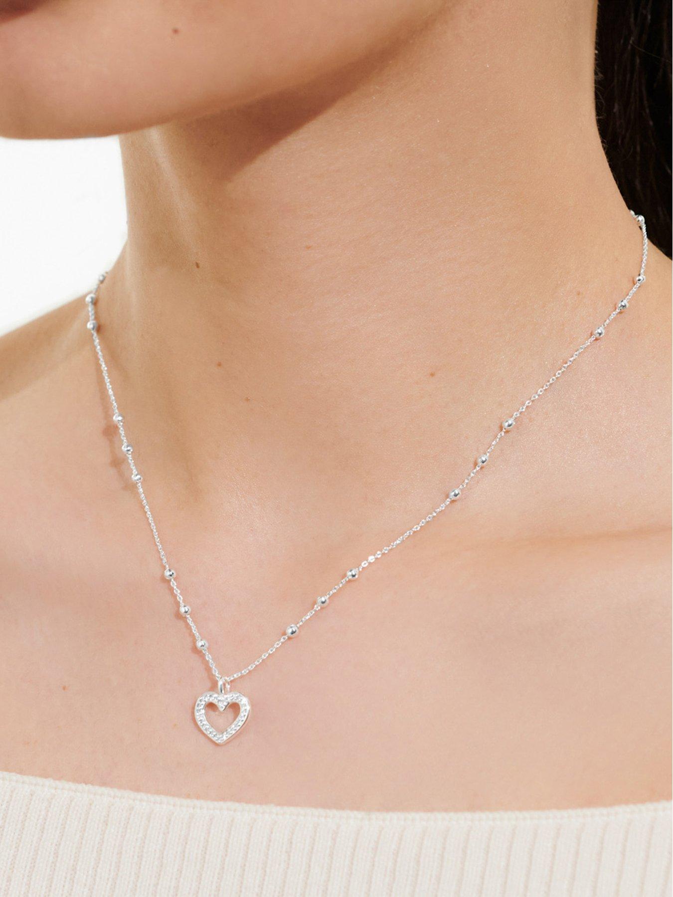 joma-jewellery-a-little-happy-birthday-sister-necklace-in-silver-platingstillFront