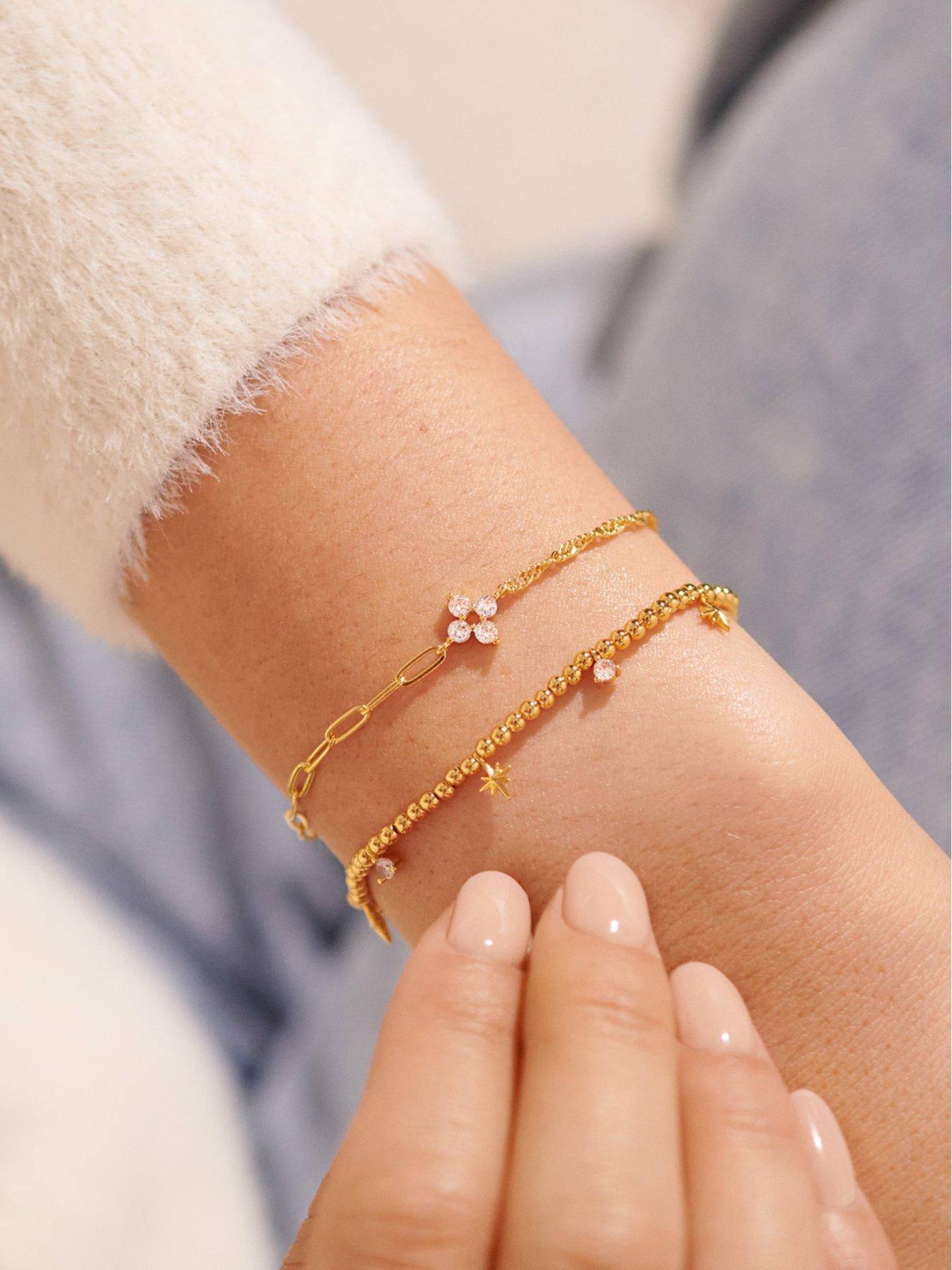 joma-jewellery-stacks-of-style-star-bracelets-in-gold-platingstillFront