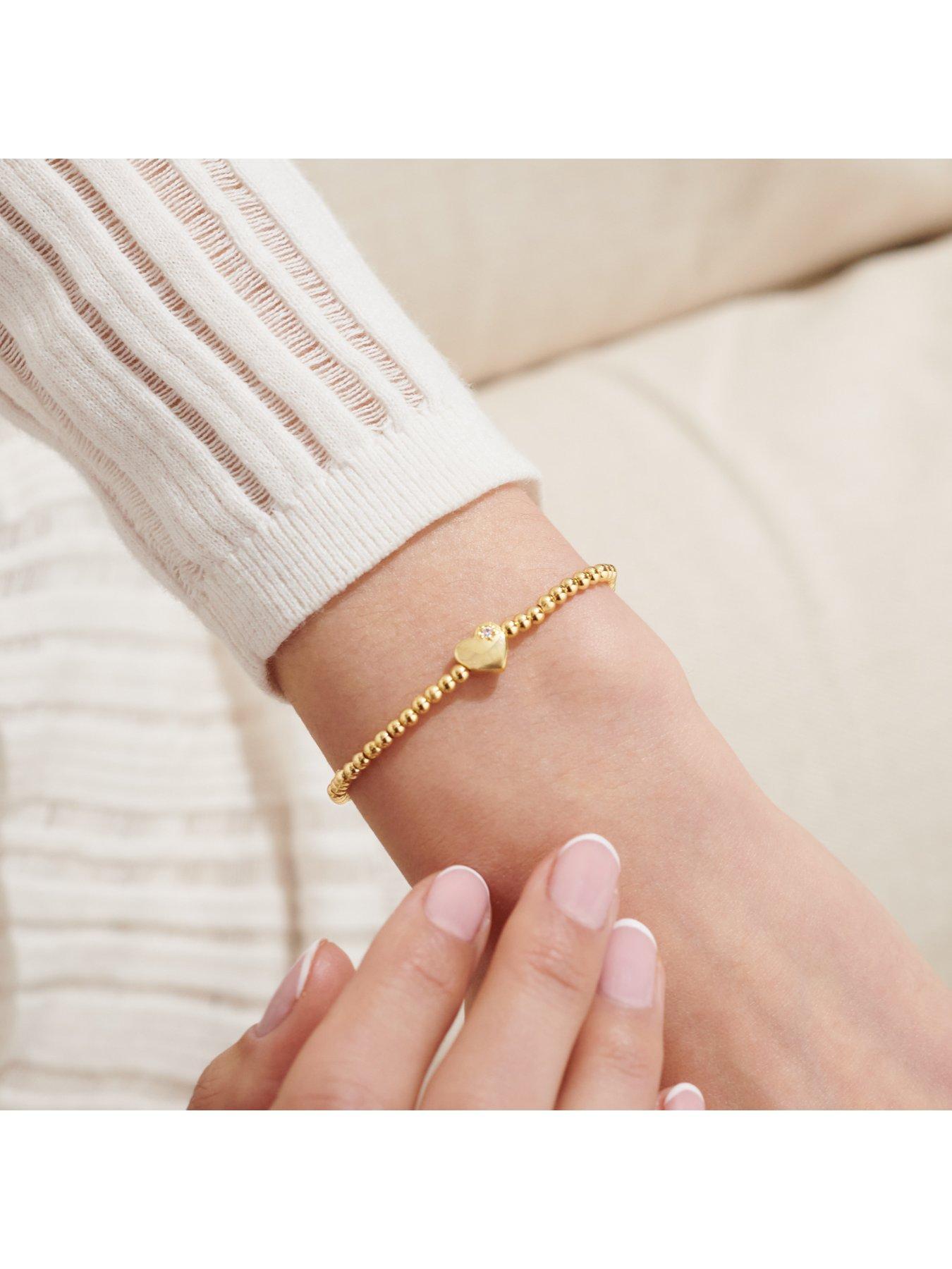 joma-jewellery-a-little-happy-18th-bracelet-in-gold-platingoutfit