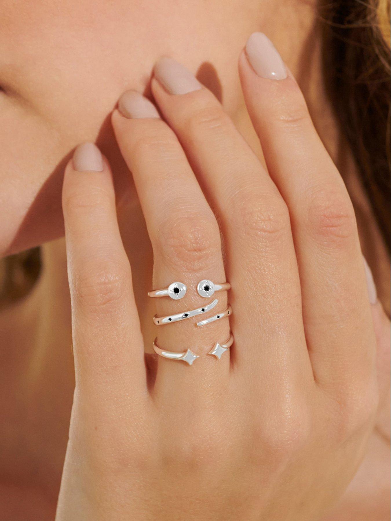 joma-jewellery-stacks-of-style-set-of-3-rings-in-silver-gem-and-silver-platingoutfit