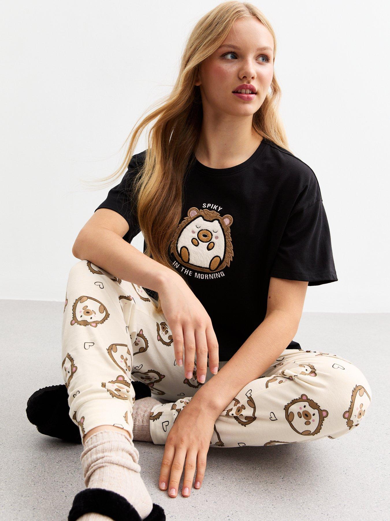 new-look-915-girls-black-hedgehog-print-jersey-pyjama-setdetail