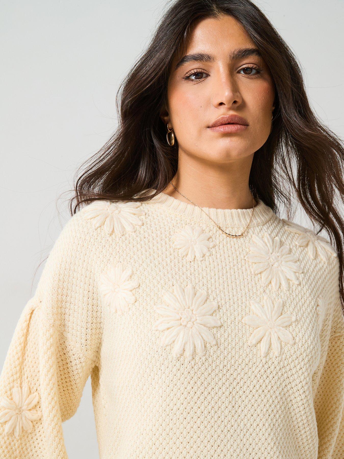 v-by-very-embroidered-flower-puff-sleeve-jumper-creamoutfit