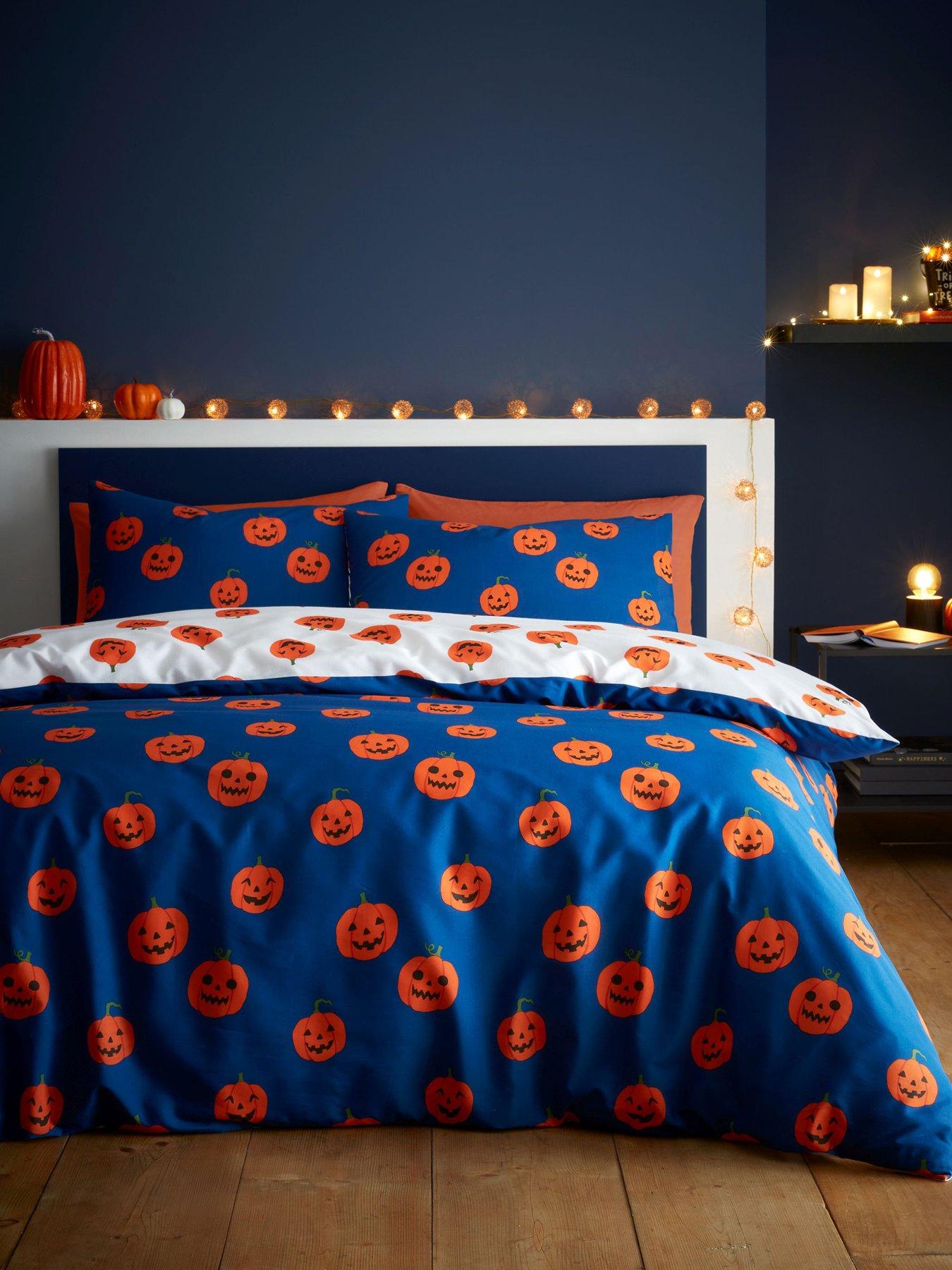 catherine-lansfield-halloween-pumpkins-reversible-duvet-cover-set-navy