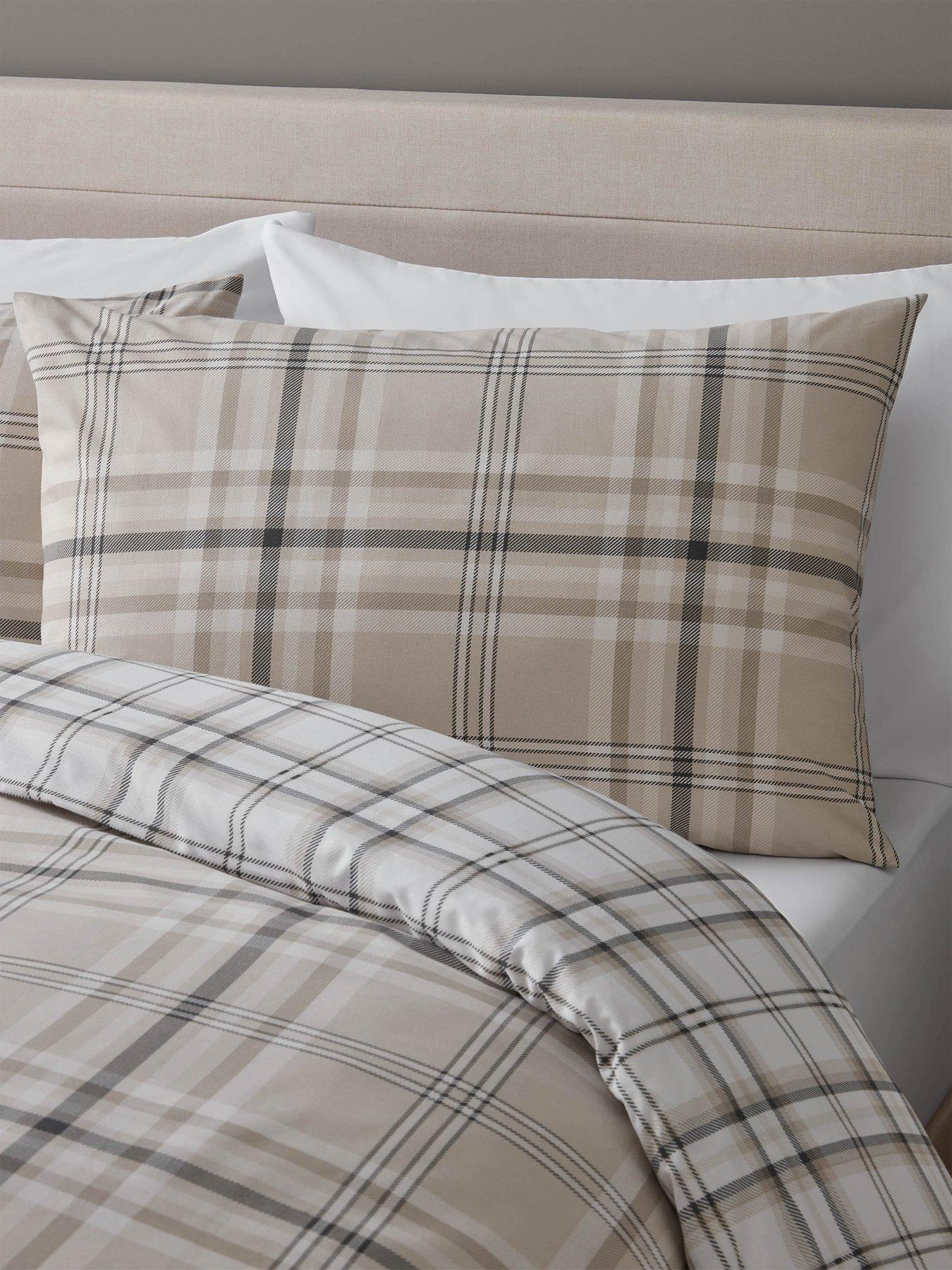 catherine-lansfield-kelso-check-natural-reversible-duvet-cover-setoutfit