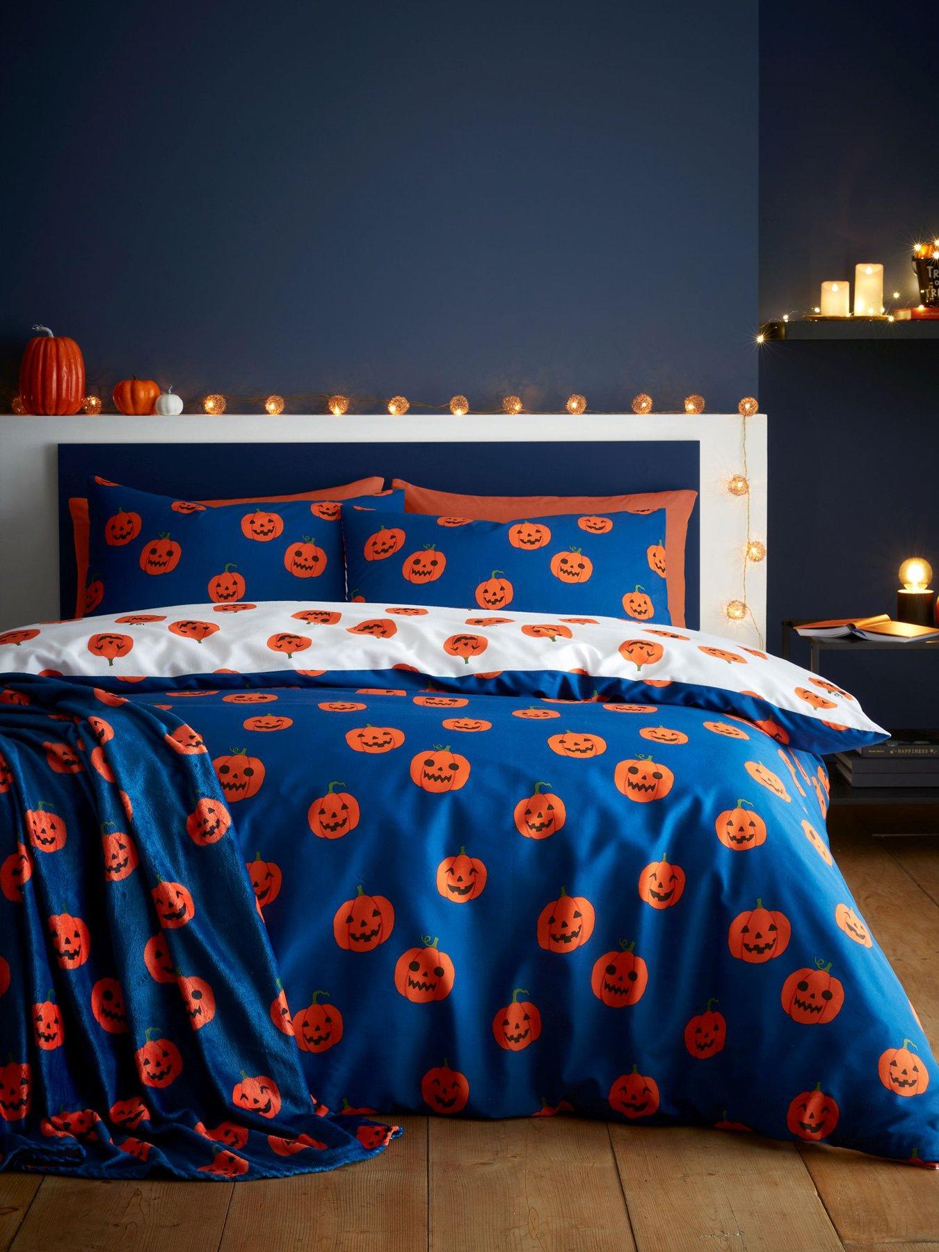 catherine-lansfield-halloween-pumpkins-cosy-fleece-blanket-throw--130-x-170cmfront