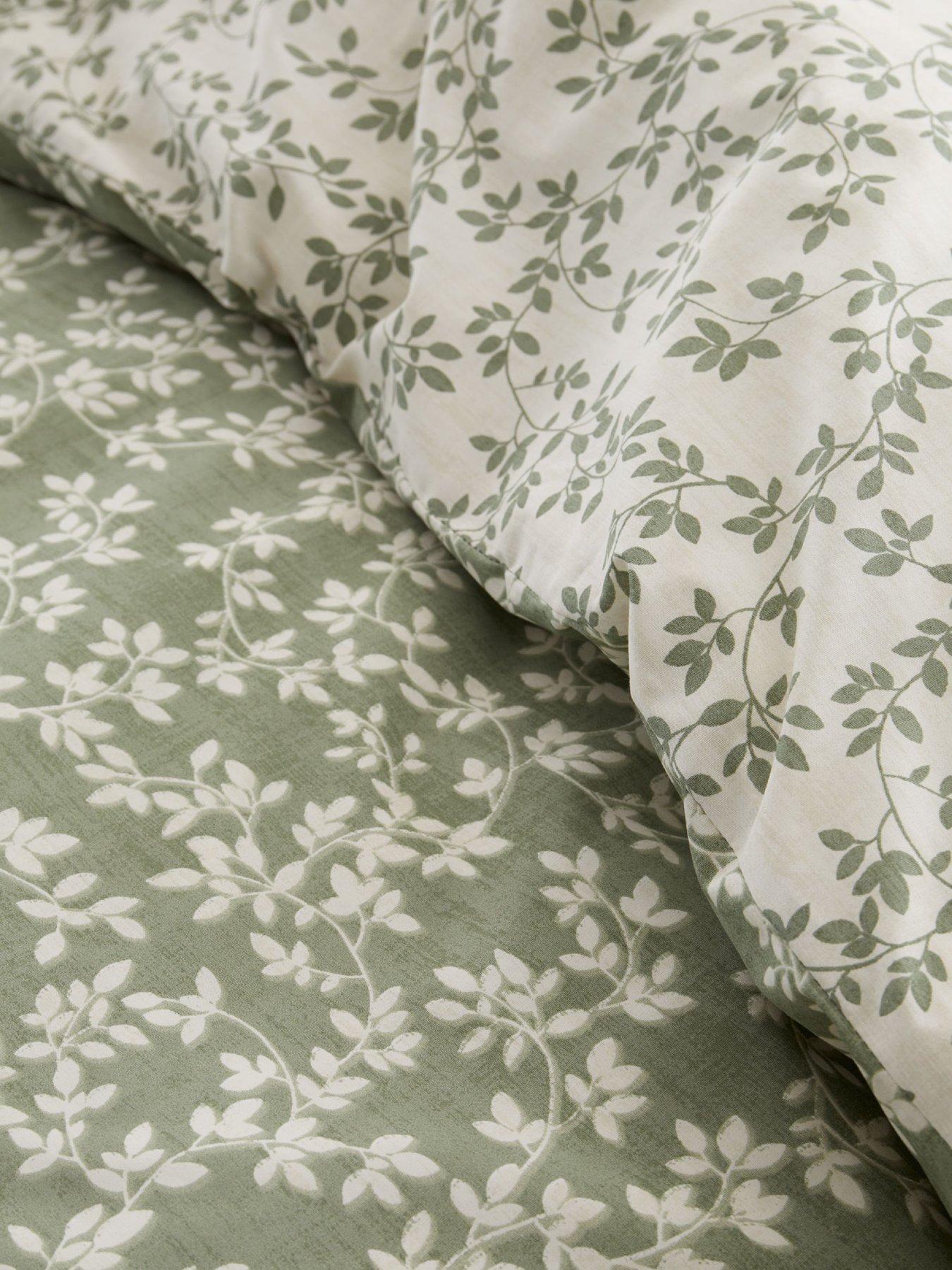 bianca-shadow-leaves-200-thread-count-cotton-reversible-duvet-covernbspsetdetail