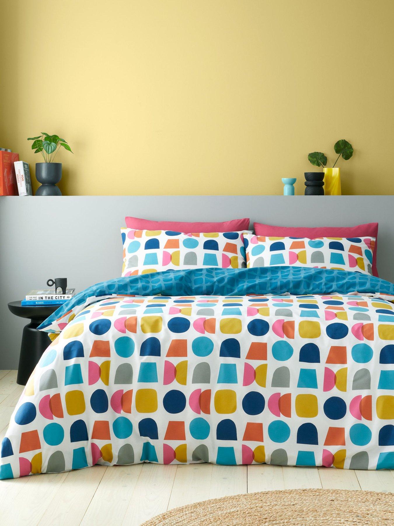 catherine-lansfield-connect-geo-reversible-duvet-covernbspsetback