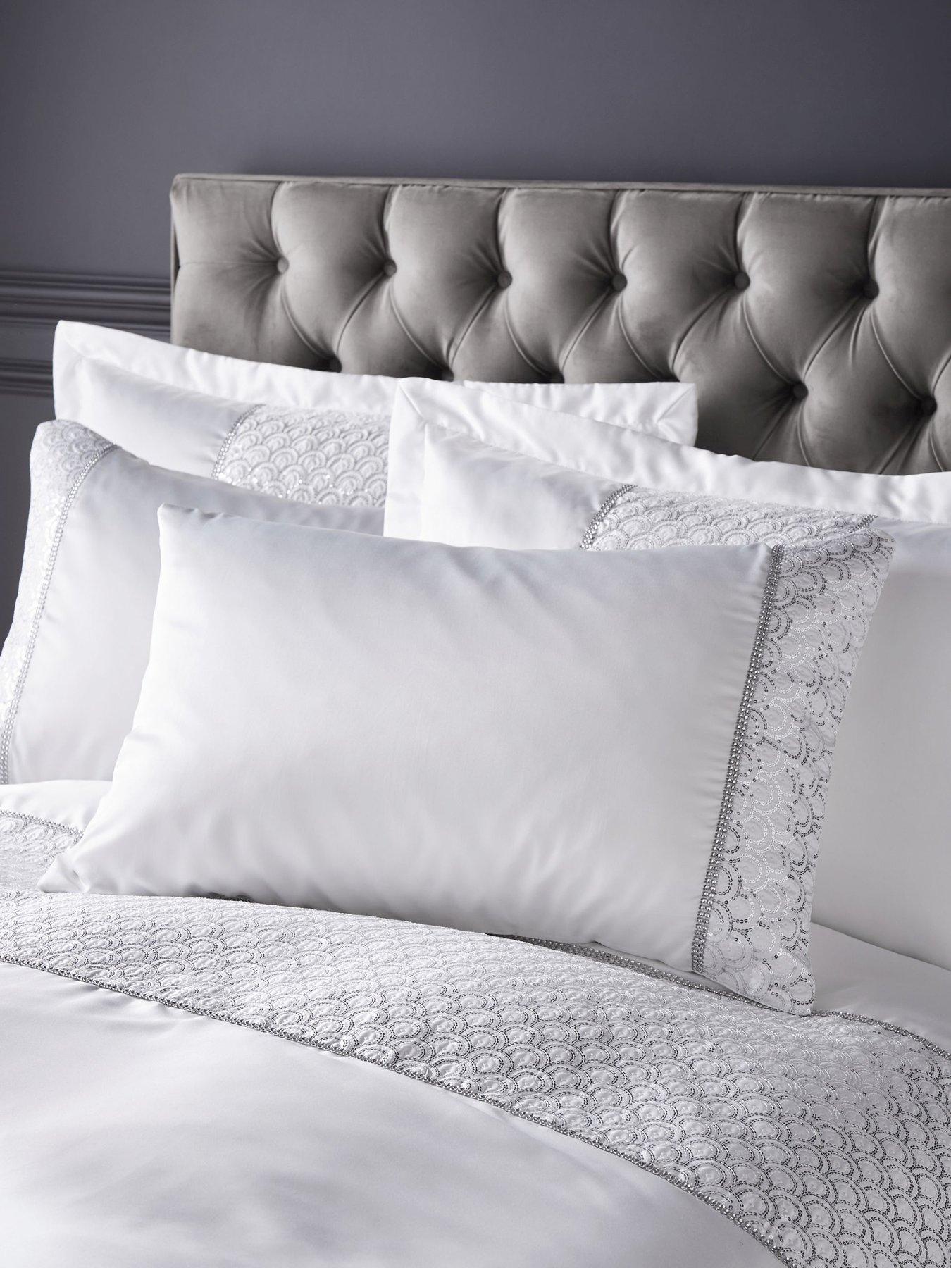 catherine-lansfield-deco-sequin-white-duvet-cover-setoutfit